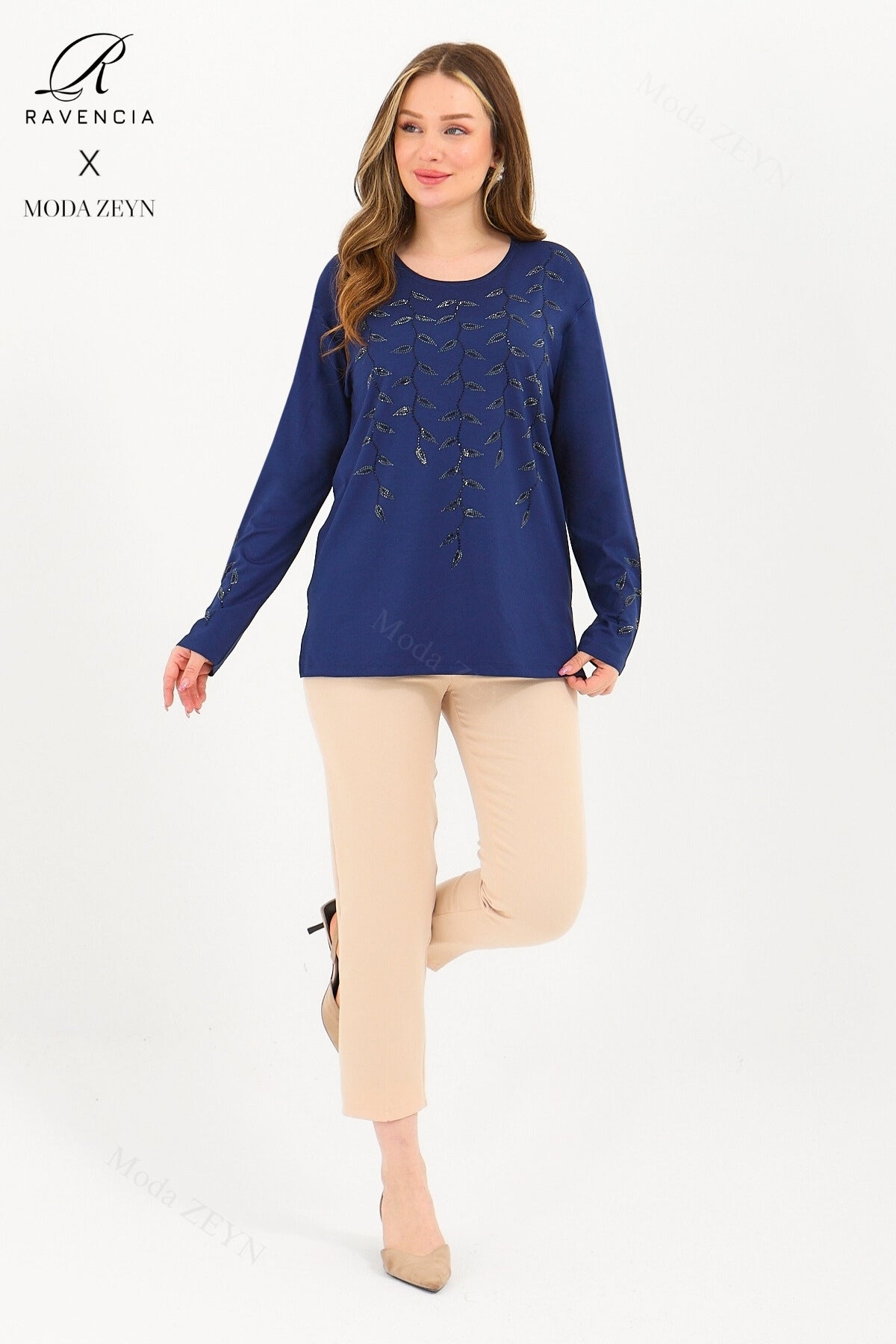 Kadın Viskon Yaprak Desen Taşlı İşlemeli Likralı Anne Penye Bluz