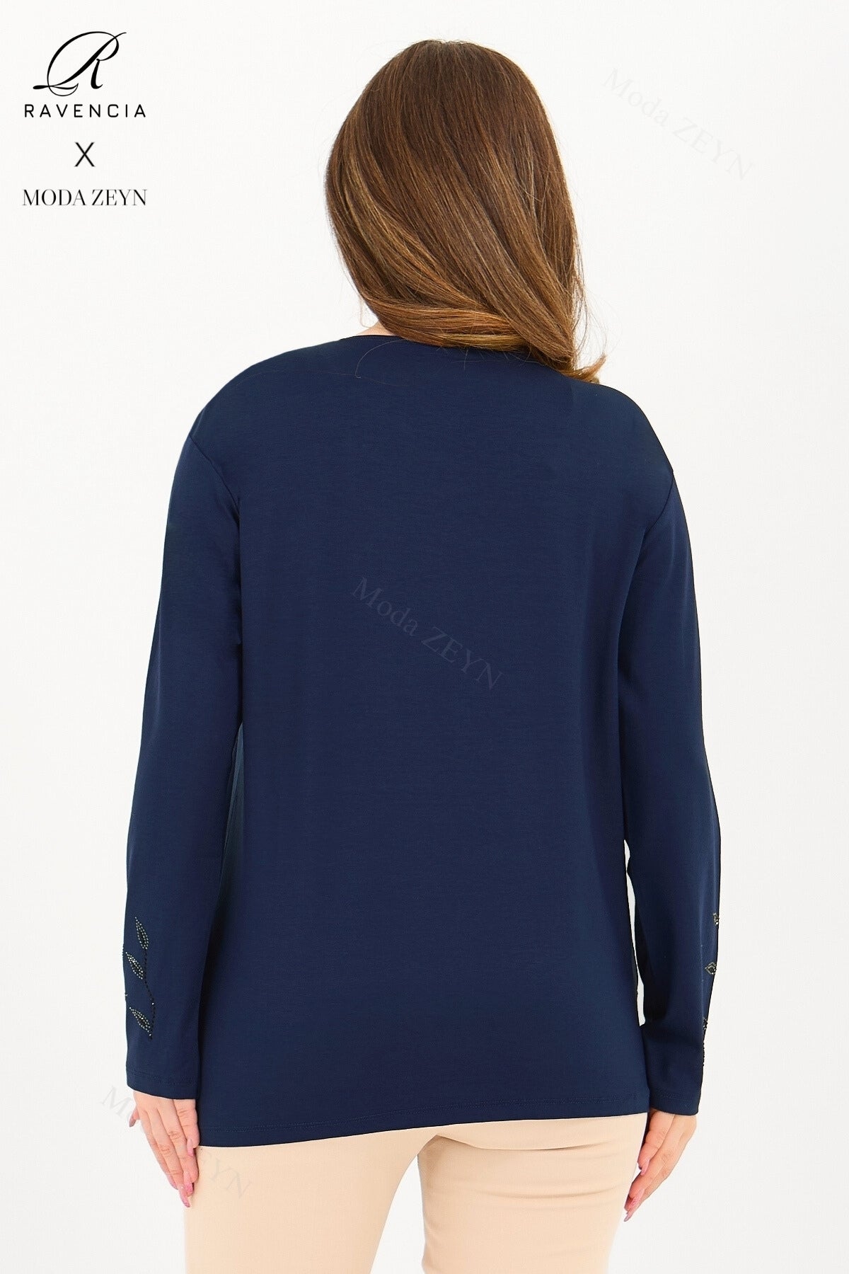 Kadın Orta Yaş Ve Üzeri Viskon Yaprak Desen Taşlı İşlemeli Likralı Lacivert Anne Penye Bluz