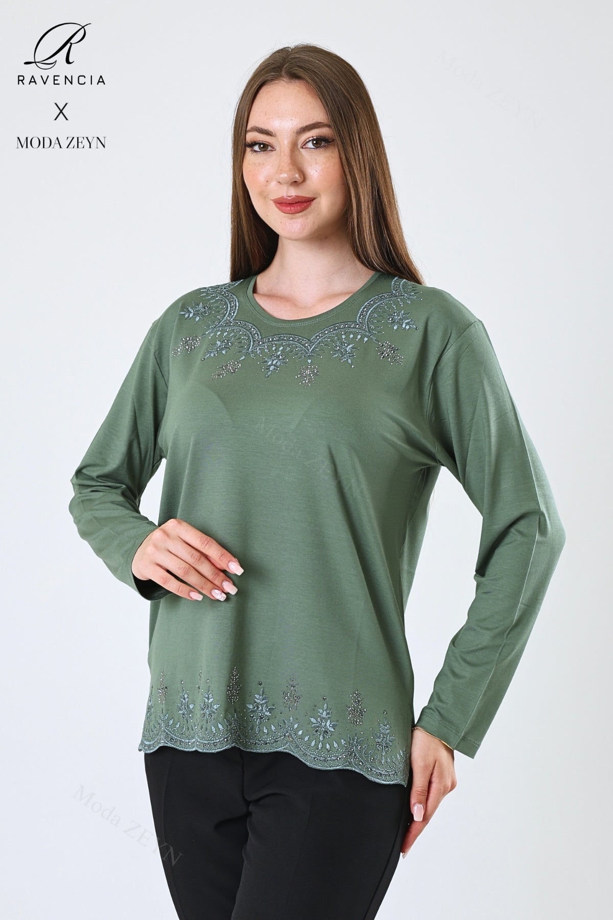 Kadın Orta Yaş Ve Üzeri Viskon Yaprak Desenli Eteği Yakası Taşlı Işlemeli Likralı Zümrüt Anne Penye