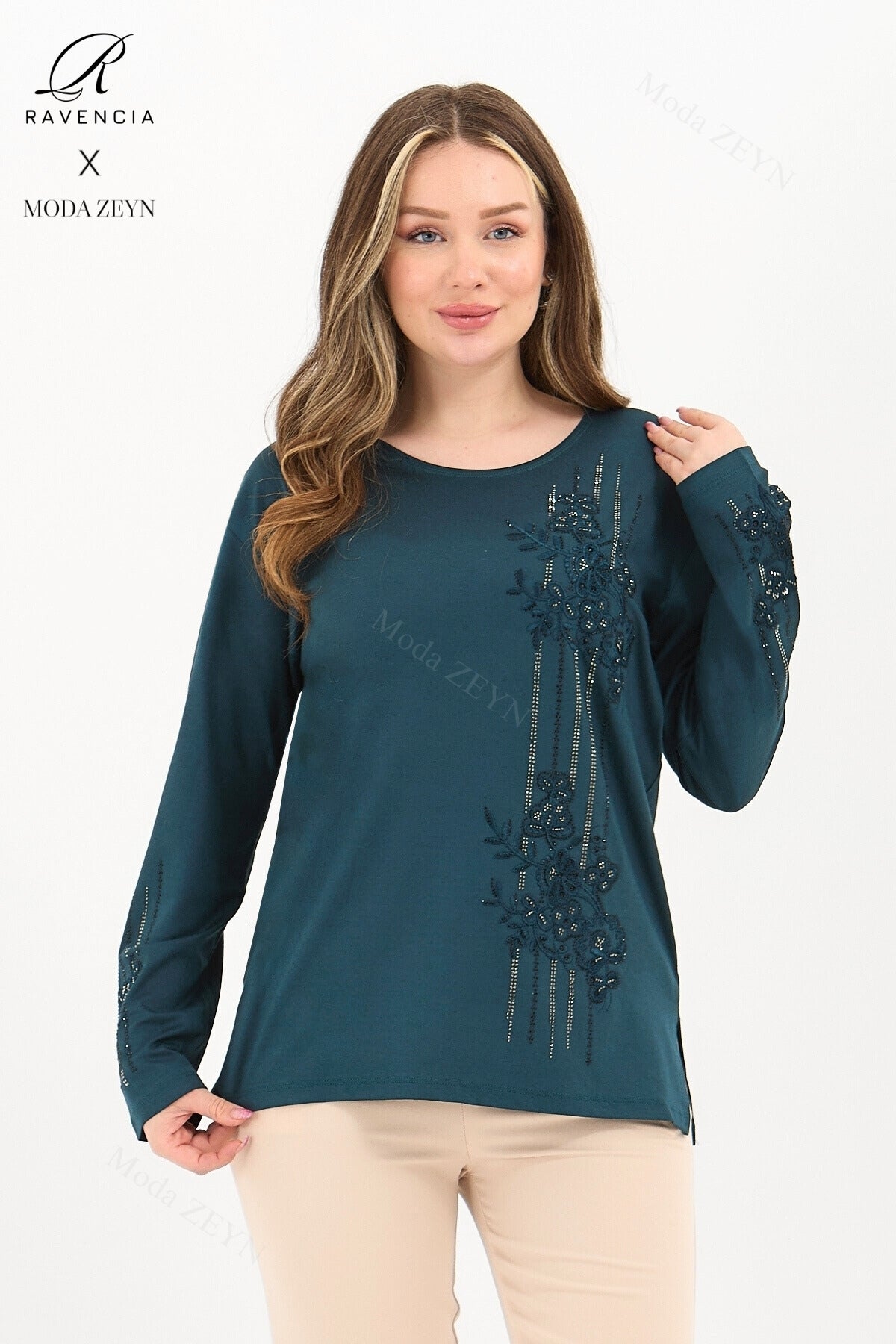 Kadın Orta Yaş Ve Üzeri Viskon Şerit Desen Taşlı Işlemeli Likralı Koyu Kahverengi Anne Penye Bluz