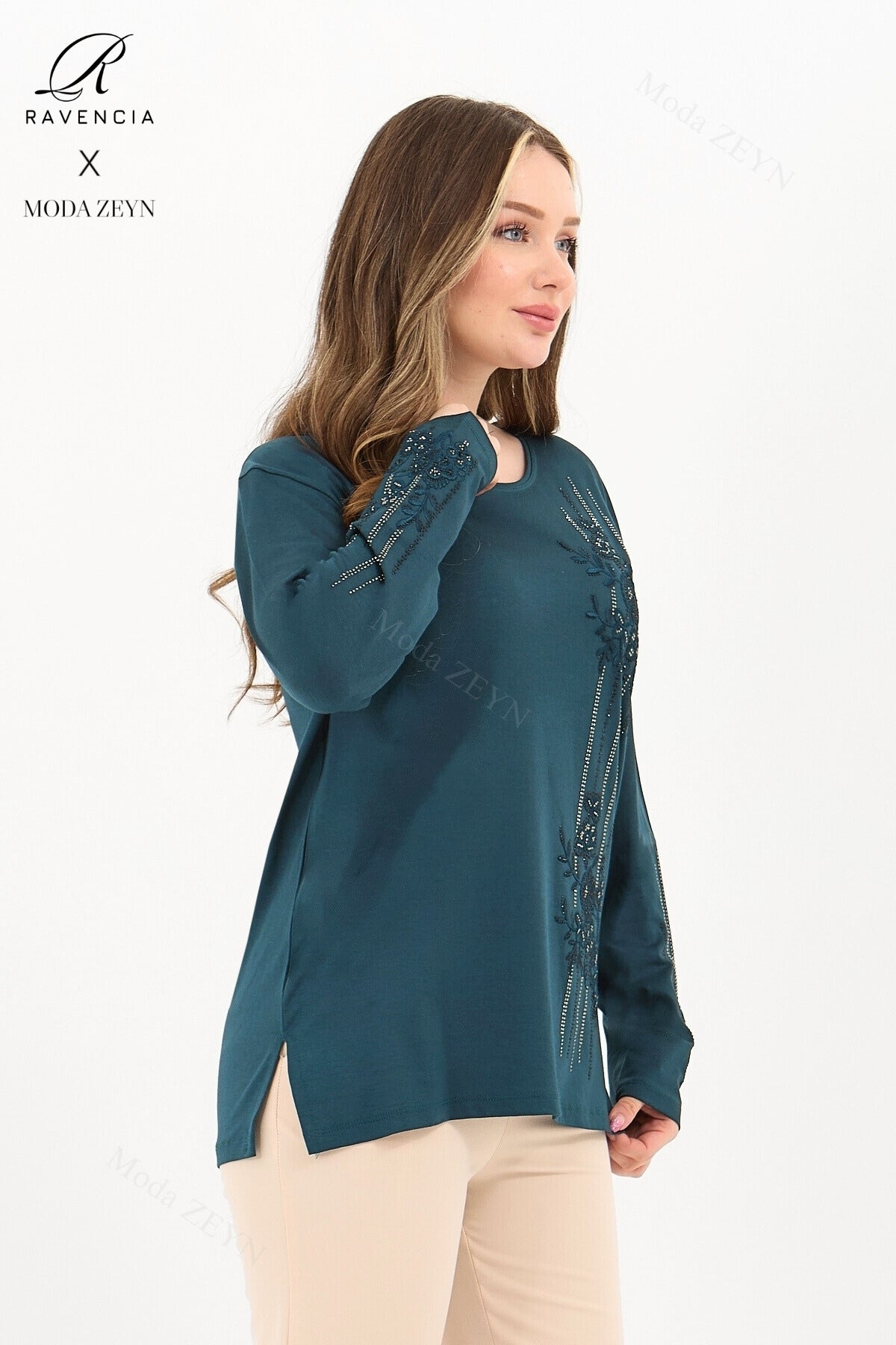 Kadın Orta Yaş Ve Üzeri Viskon Şerit Desen Taşlı Işlemeli Likralı Koyu Kahverengi Anne Penye Bluz