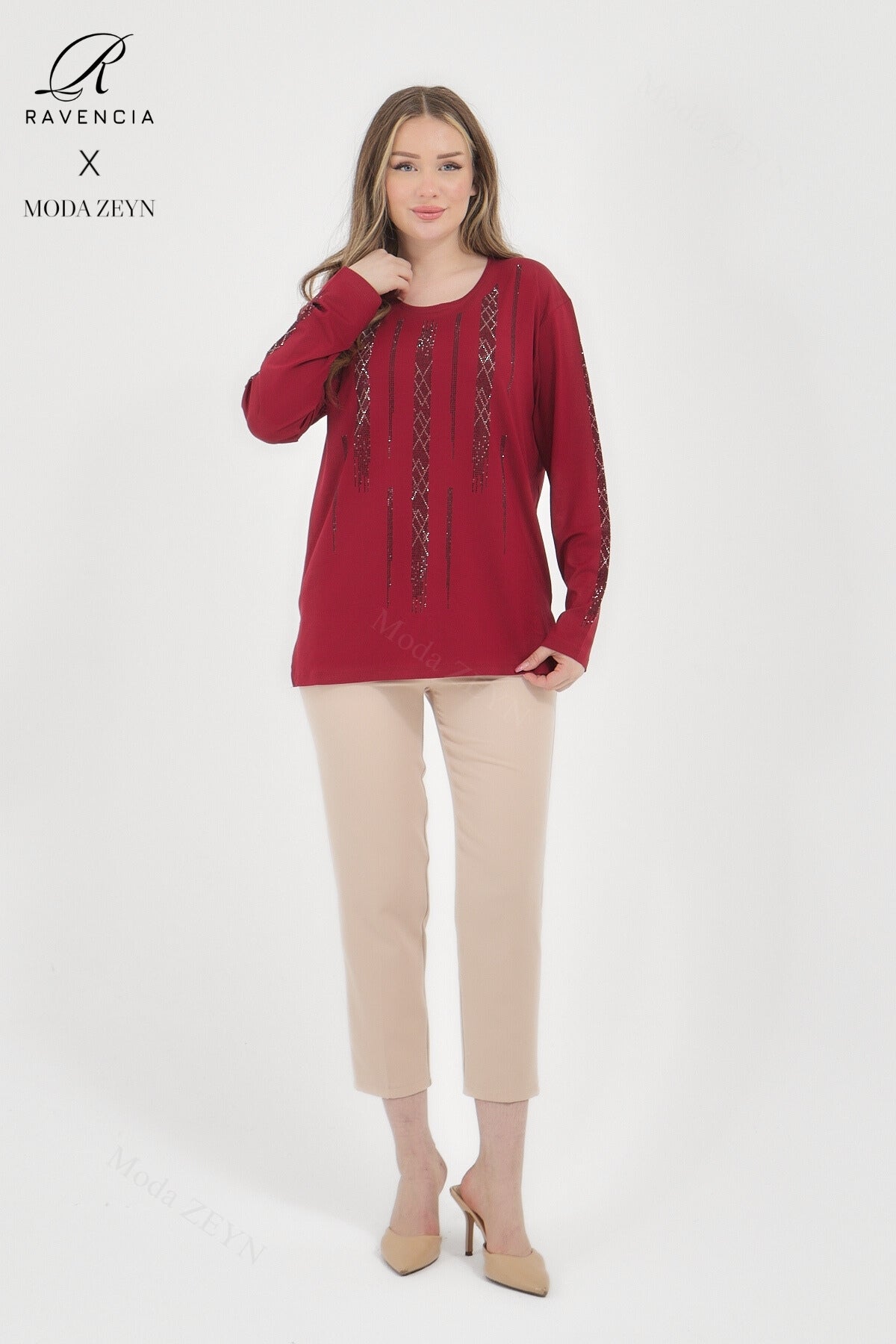 Kadın Orta Yaş Ve Üzeri Viskon Düz Cizgi Taşlı İşlemeli Likralı Lacivert Anne Penye Bluz