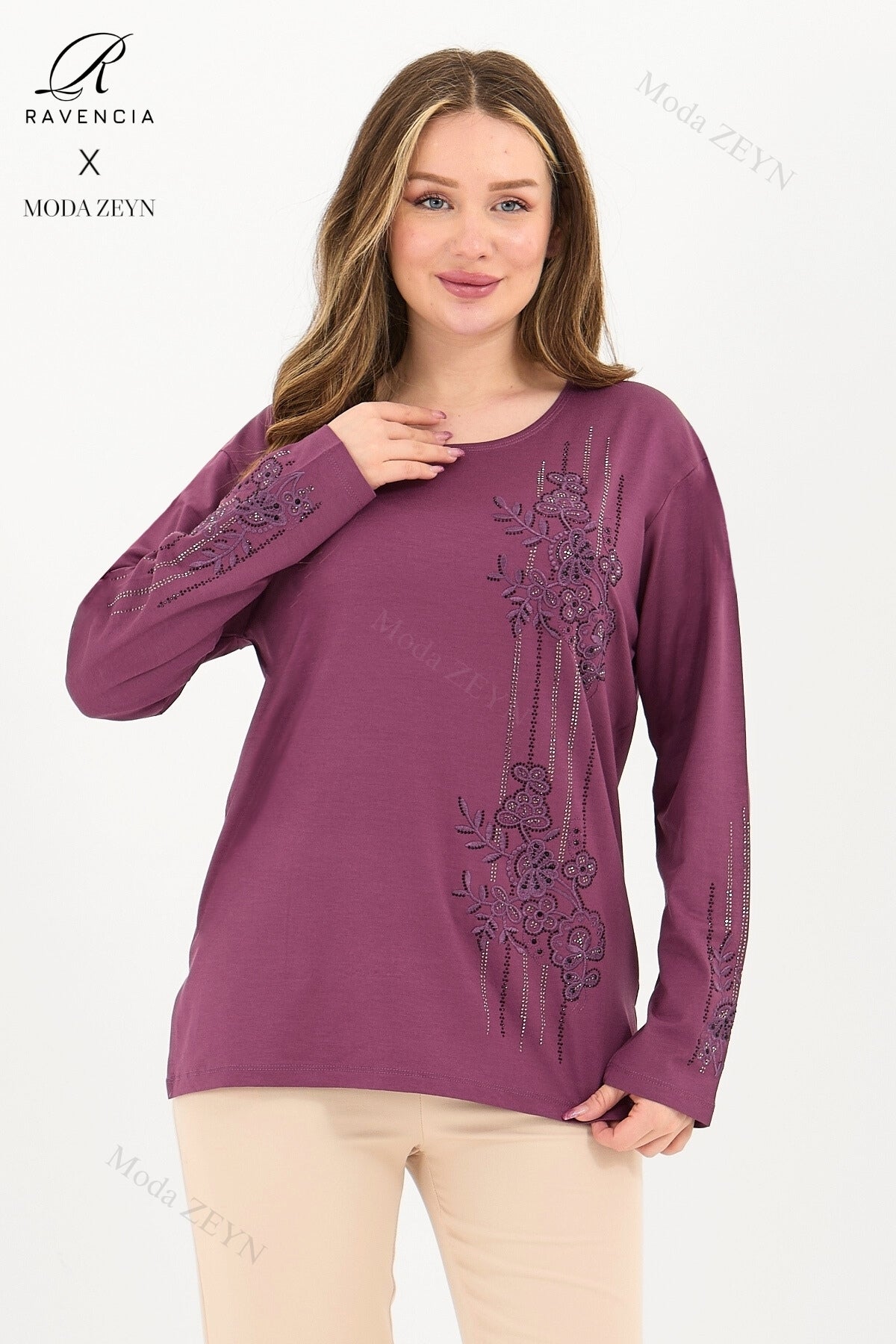 Kadın Orta Yaş Ve Üzeri Viskon Şerit Desen Taşlı Işlemeli Likralı Koyu Kahverengi Anne Penye Bluz