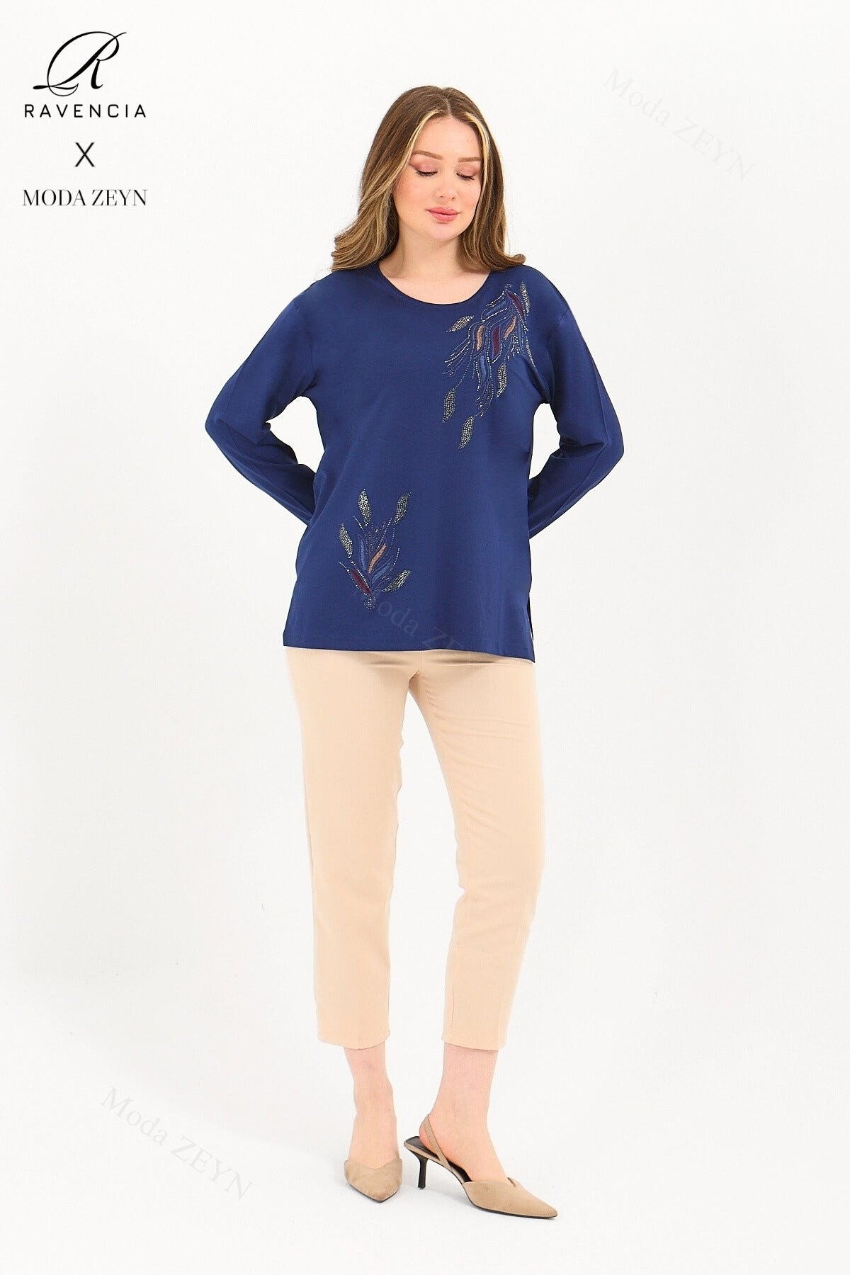 Kadın Viskon Renkli Yaprak Desen Taşlı İşlemeli Likralı Anne Penye Bluz