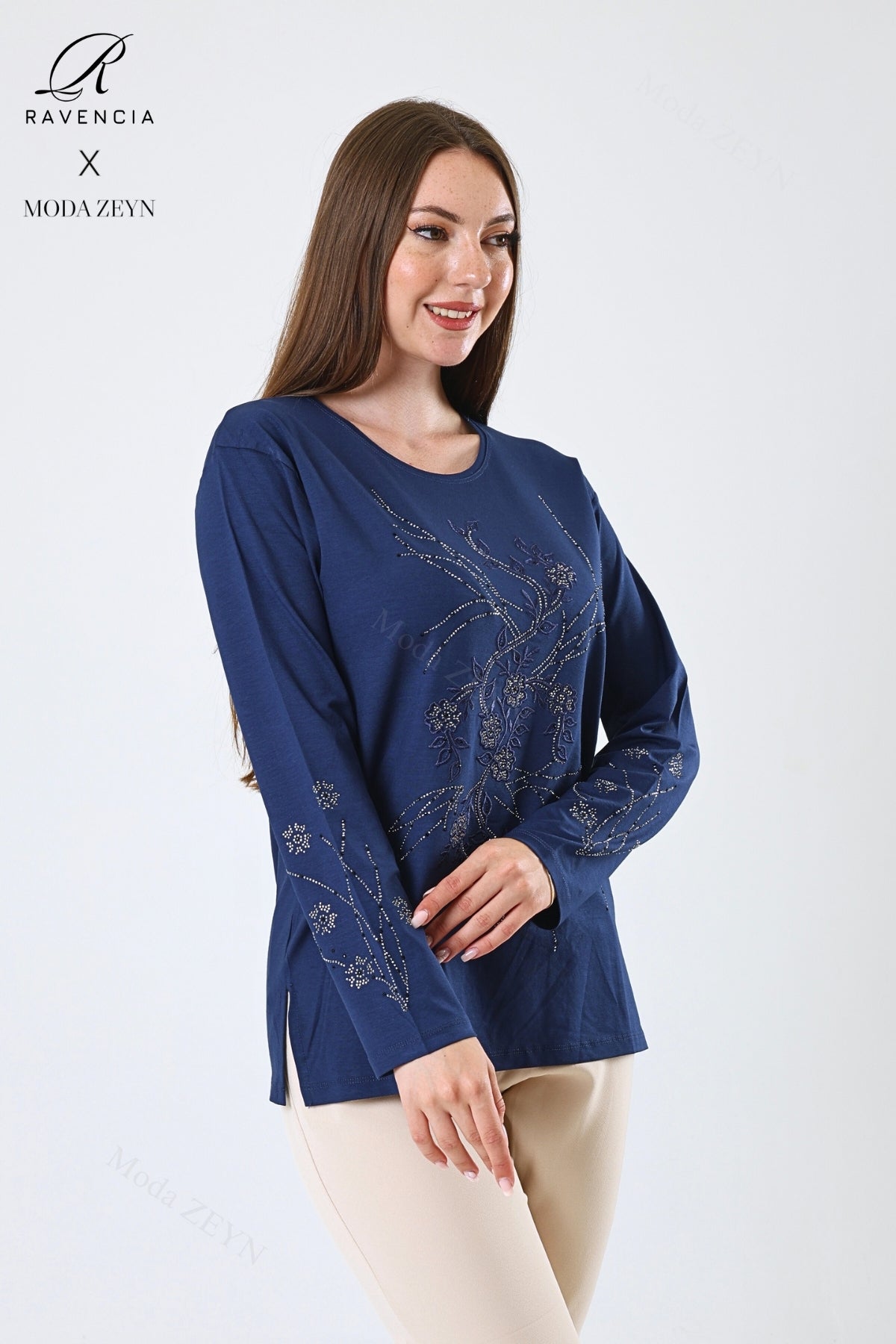 Kadın Orta Yaş Ve Üzeri Viskon Yeni Kaplama Desen Taşlı Işlemeli Likralı Zümrüt Anne Penye Bluz