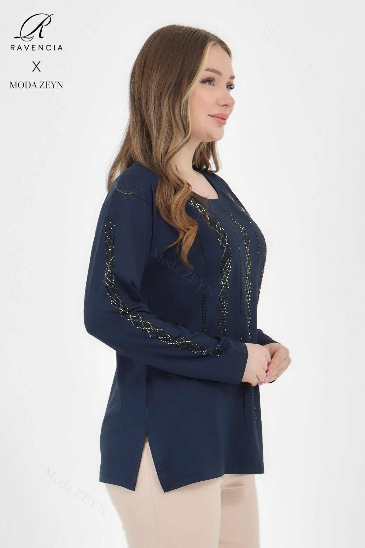 Kadın Orta Yaş Ve Üzeri Viskon Düz Cizgi Taşlı İşlemeli Likralı Lacivert Anne Penye Bluz