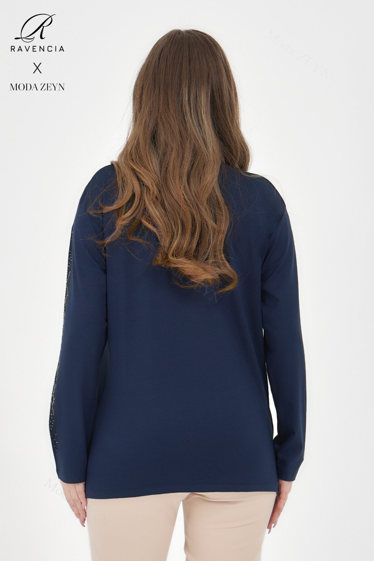 Kadın Viskon Düz Cizgi Taşlı İşlemeli Likralı Anne Penye Bluz