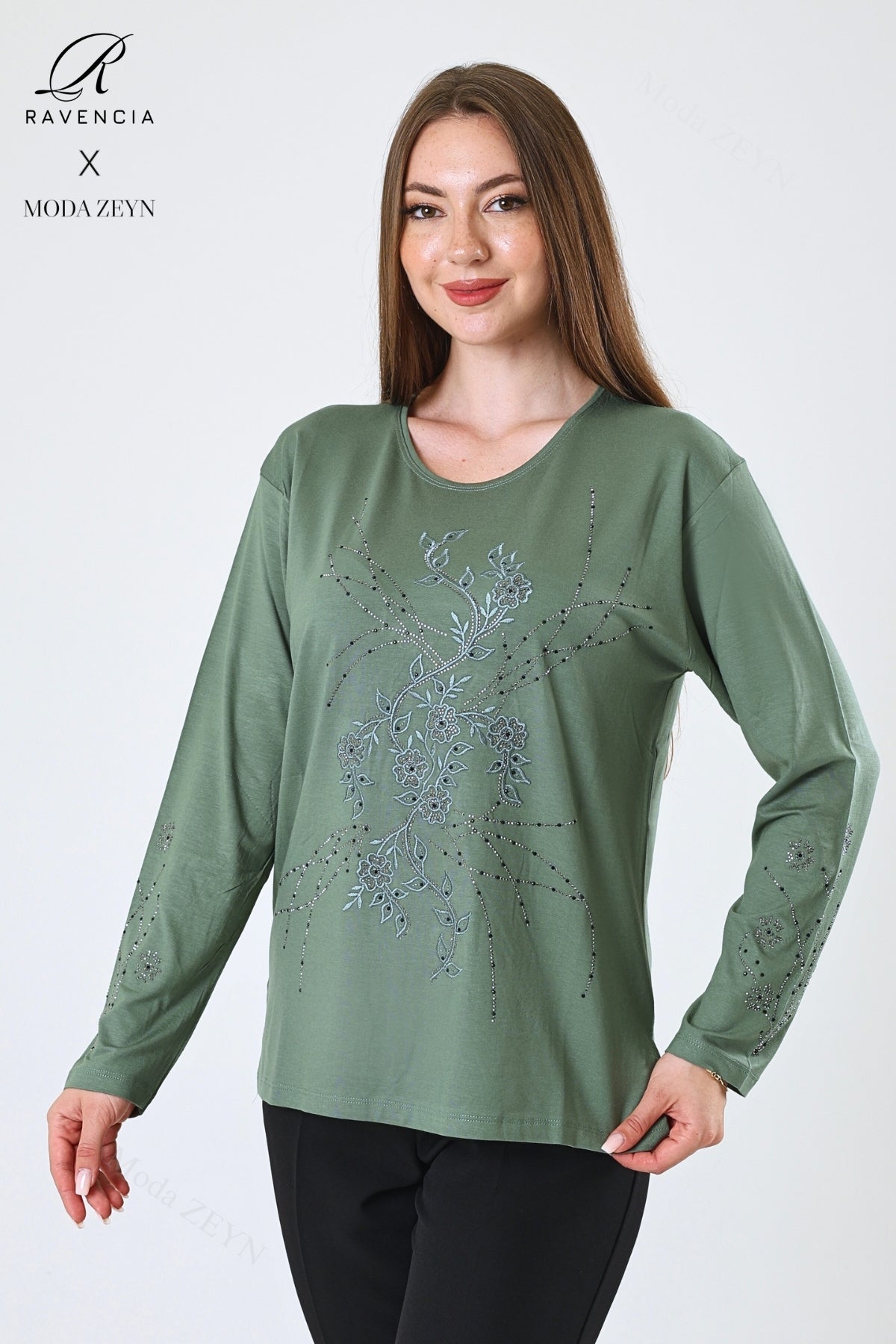 Kadın Orta Yaş Ve Üzeri Viskon Yeni Kaplama Desen Taşlı Işlemeli Likralı Zümrüt Anne Penye Bluz