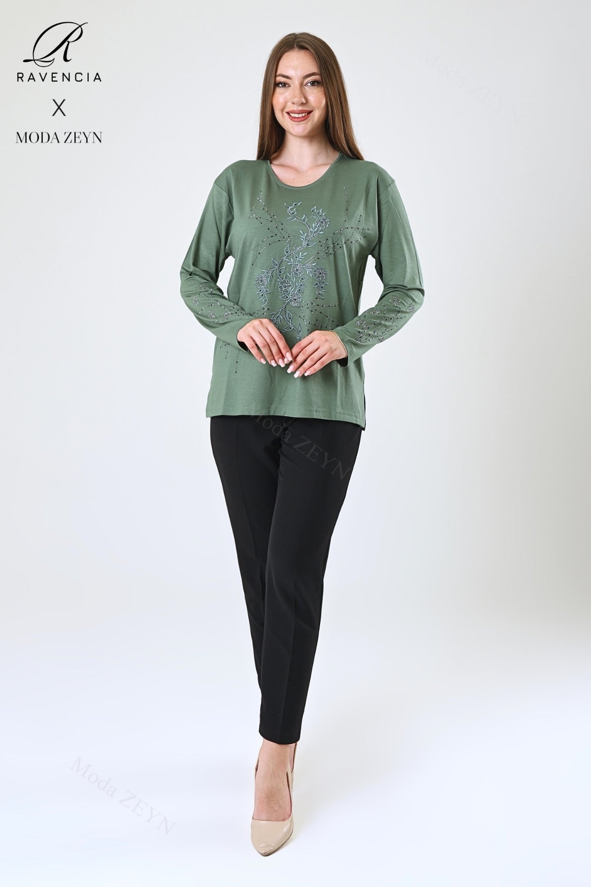 Kadın Orta Yaş Ve Üzeri Viskon Yeni Kaplama Desen Taşlı Işlemeli Likralı Zümrüt Anne Penye Bluz