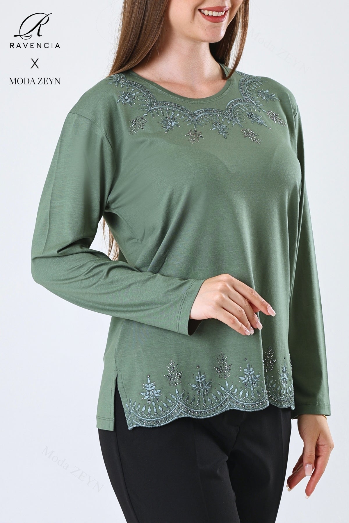 Kadın Yaprak Desenli Eteği Ve Yakası Taşlı Işlemeli Likralı Viskon Anne Penye Bluz