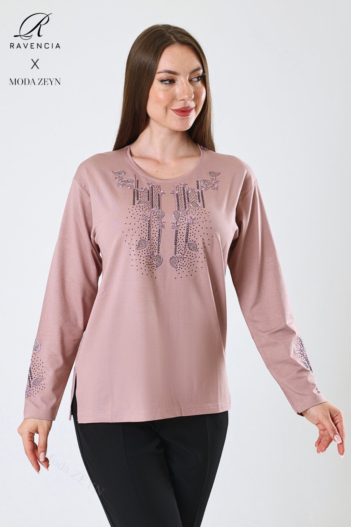 Kadın Çift Damla Dal Desenli Taşlı Işlemeli Yırtmaçlı Likralı Viskon Anne Penye Bluz