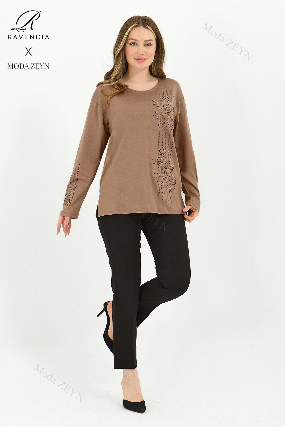 Kadın Orta Yaş Ve Üzeri Viskon Şerit Desen Taşlı Işlemeli Likralı Koyu Kahverengi Anne Penye Bluz