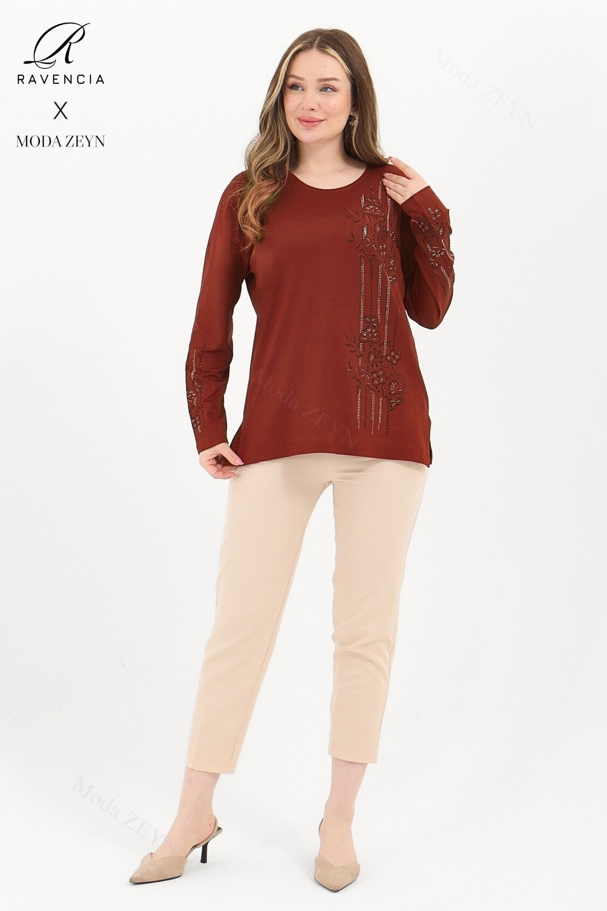 Kadın Orta Yaş Ve Üzeri Viskon Şerit Desen Taşlı Işlemeli Likralı Koyu Kahverengi Anne Penye Bluz