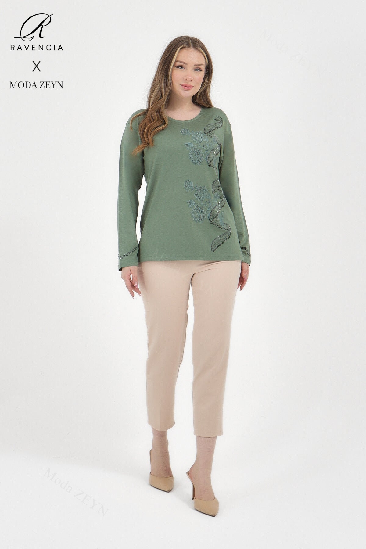 Kadın Viskon Sarmal Desen Taşlı İşlemeli Likralı Anne Penye Bluz