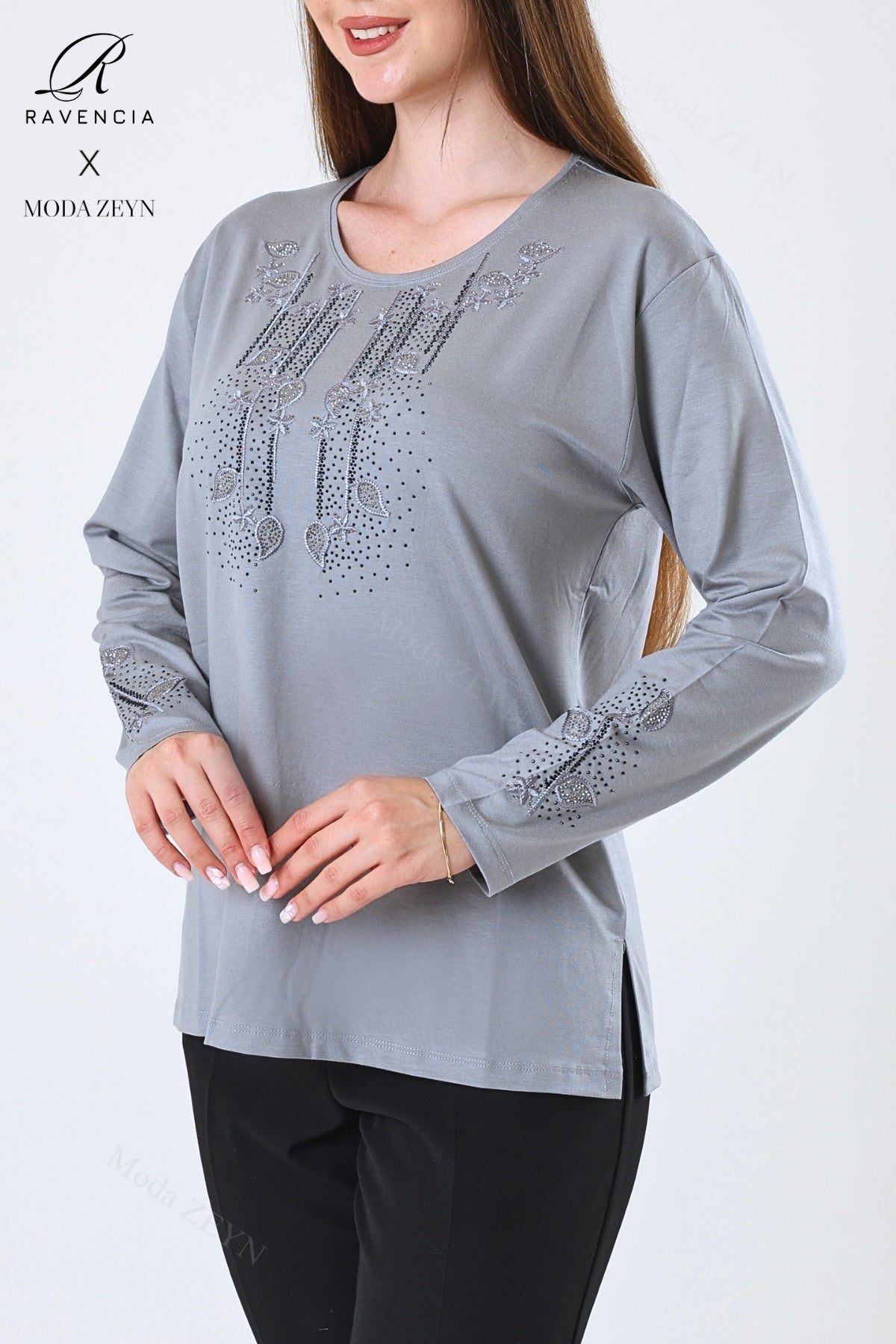 Kadın Çift Damla Dal Desenli Taşlı Işlemeli Yırtmaçlı Likralı Viskon Anne Penye Bluz