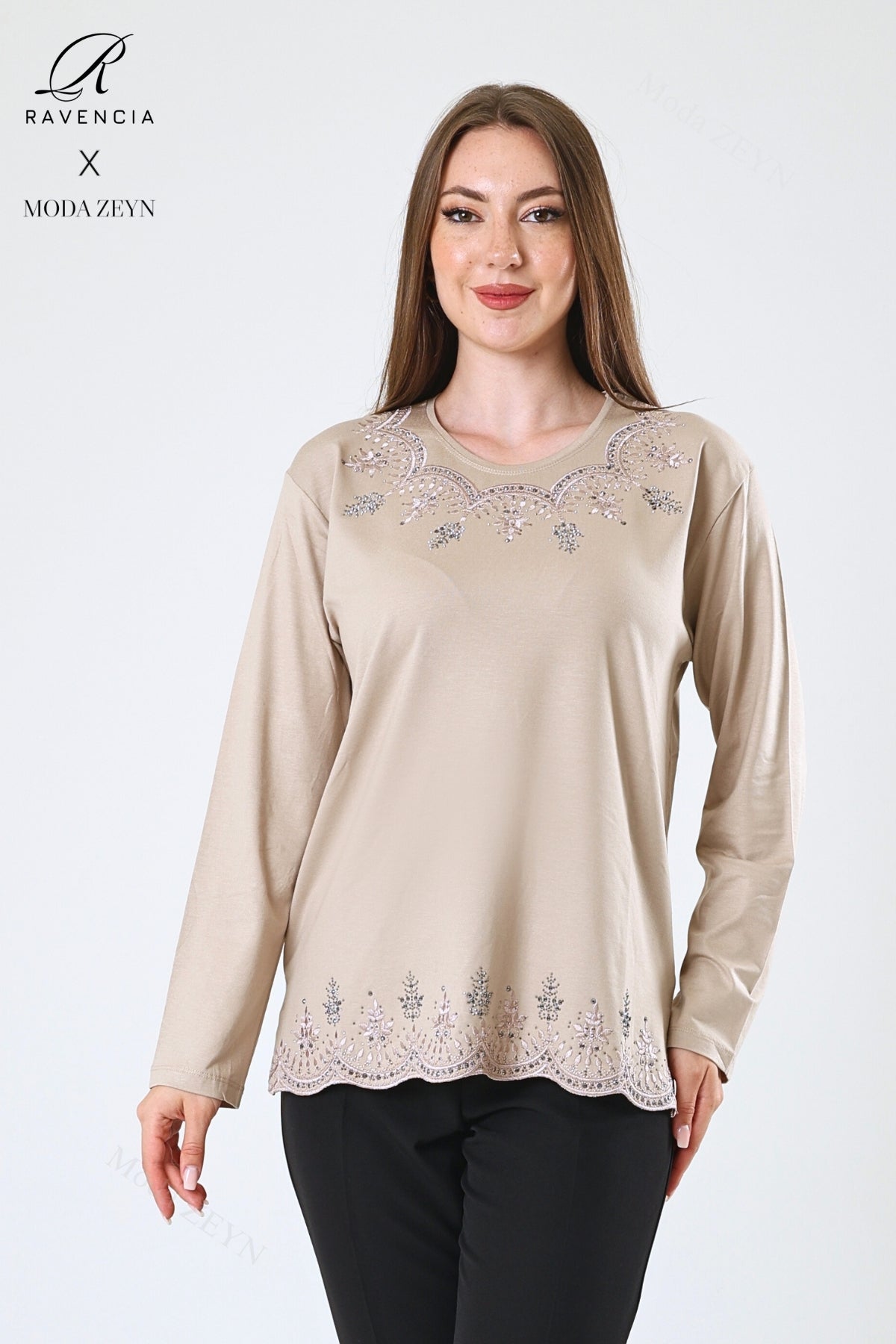 Kadın Yaprak Desenli Eteği Ve Yakası Taşlı Işlemeli Likralı Viskon Anne Penye Bluz