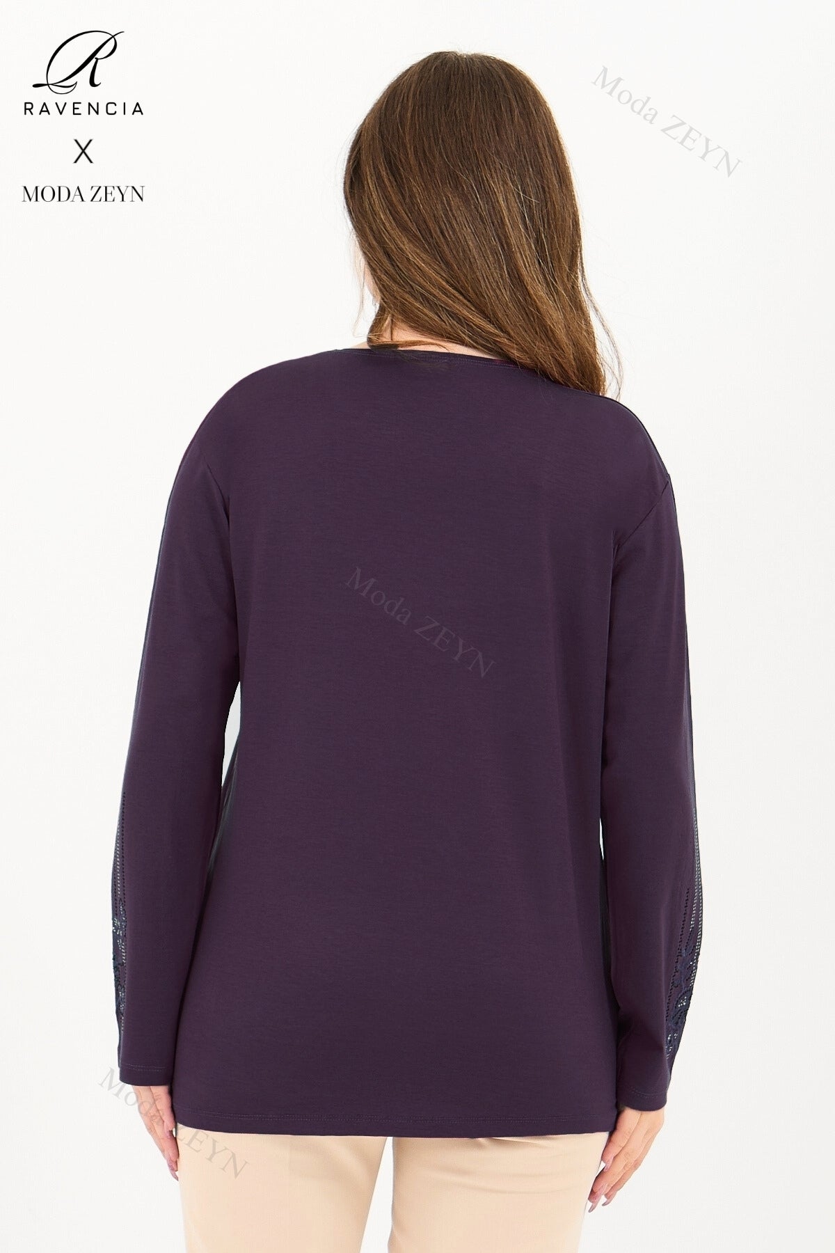 Kadın Şerit Desen Taşlı Işlemeli Yırtmaçlı Likralı Viskon Anne Penye Bluz