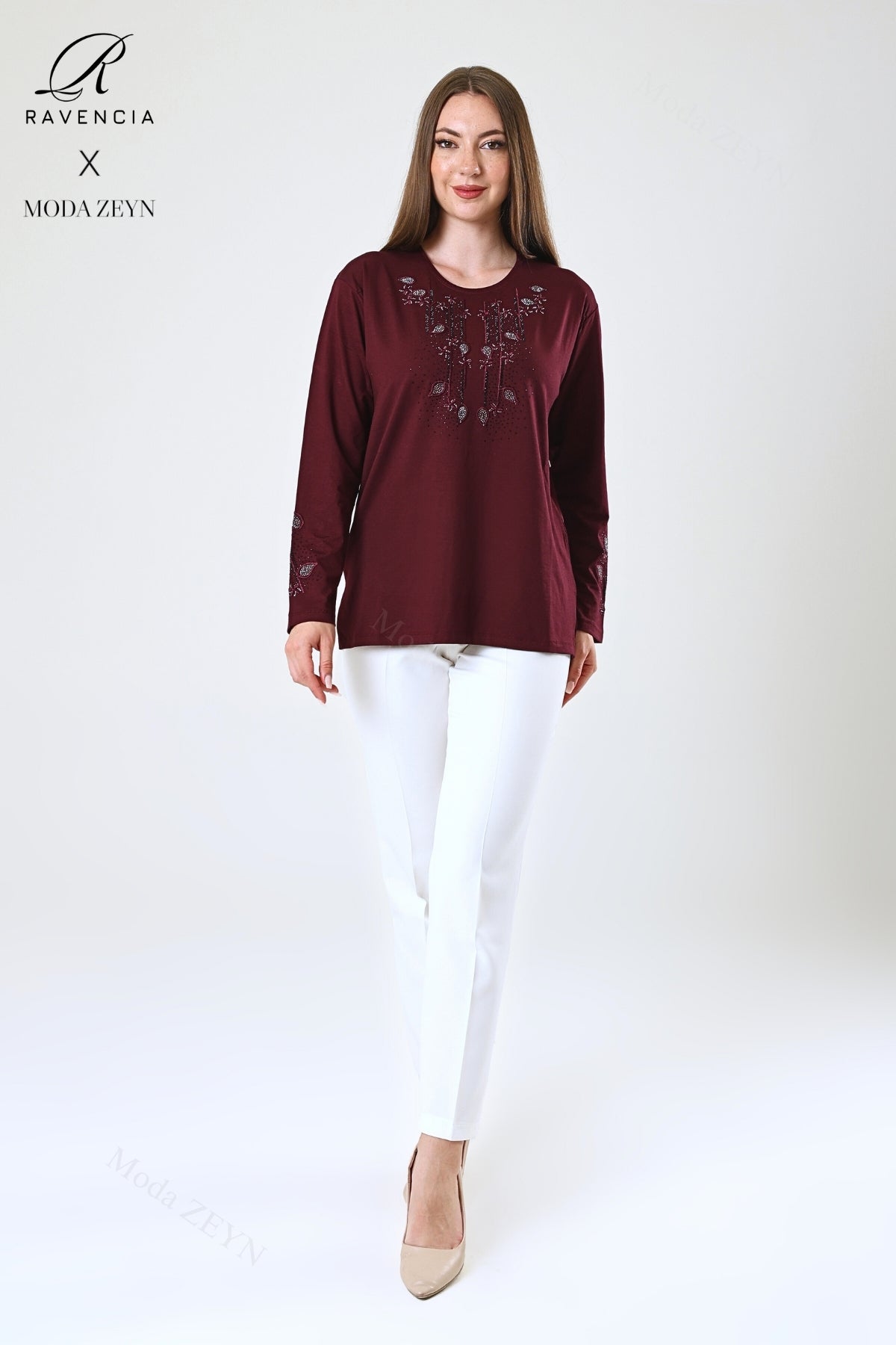 Kadın Çift Damla Dal Desenli Taşlı Işlemeli Yırtmaçlı Likralı Viskon Anne Penye Bluz