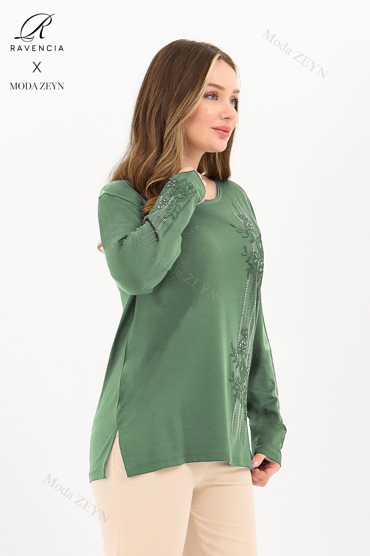 Kadın Orta Yaş Ve Üzeri Viskon Şerit Desen Taşlı Işlemeli Likralı Koyu Kahverengi Anne Penye Bluz