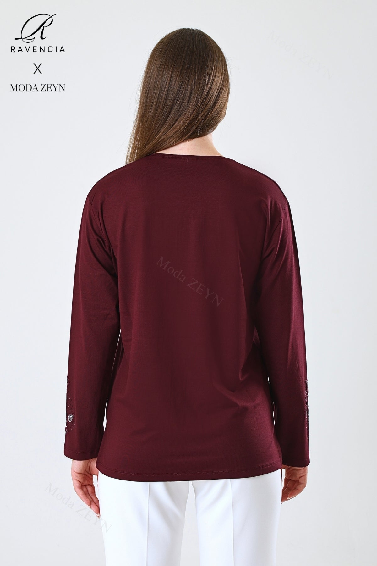 Kadın Çift Damla Dal Desenli Taşlı Işlemeli Yırtmaçlı Likralı Viskon Anne Penye Bluz