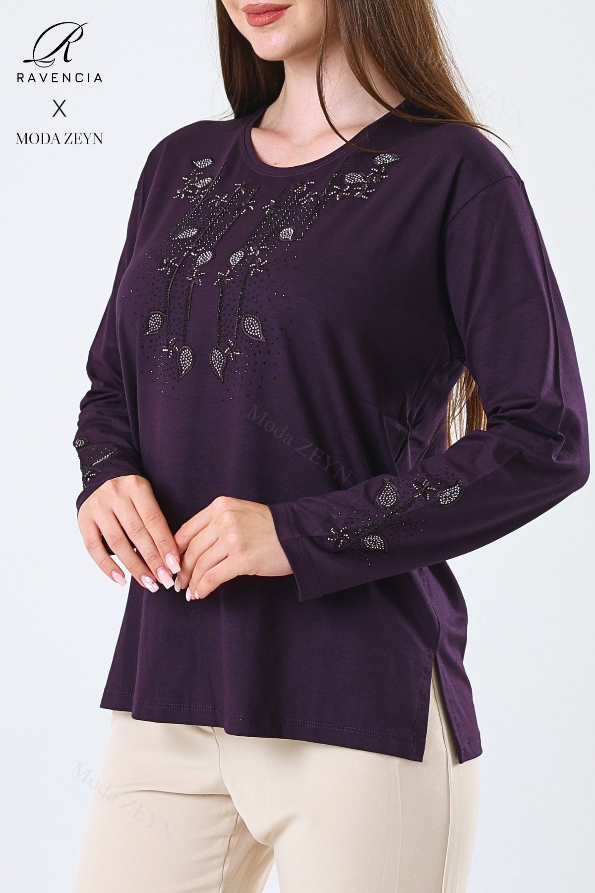 Kadın Çift Damla Dal Desenli Taşlı Işlemeli Yırtmaçlı Likralı Viskon Anne Penye Bluz