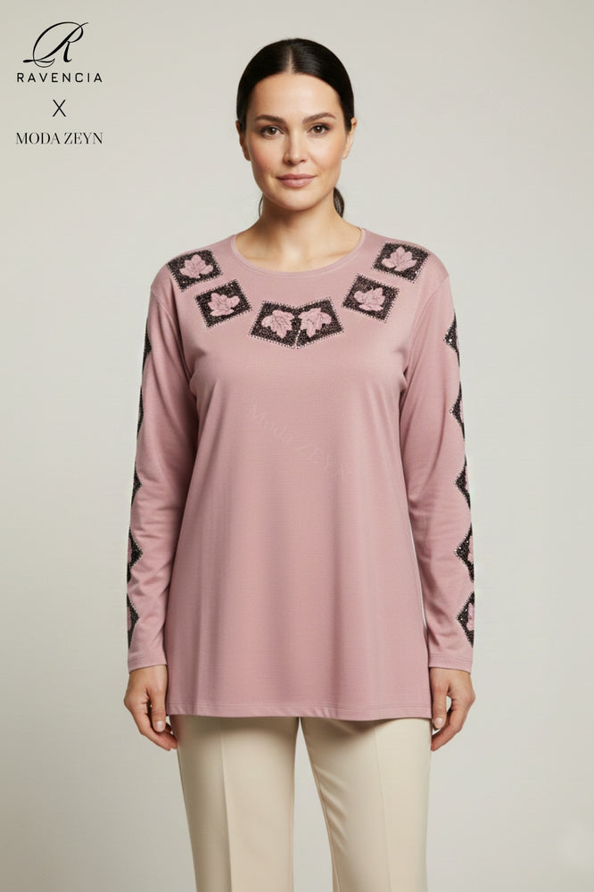 Kadın Orta Yaş Ve Üzeri Viskon Kare Taşlı Yırtmaçlı İşlemeli Likralı Anne Penye Bluz