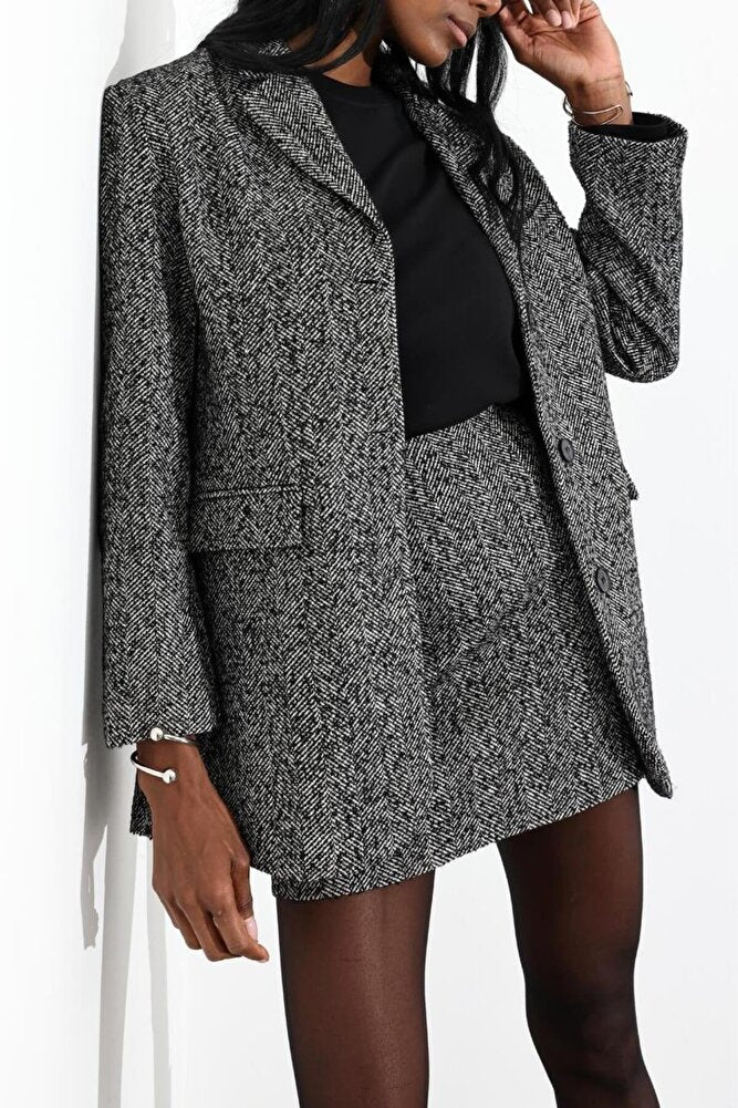 Kadın Premium Kalite Oversize Vatkalı Balıksırtı Desenli Blazer Ceket