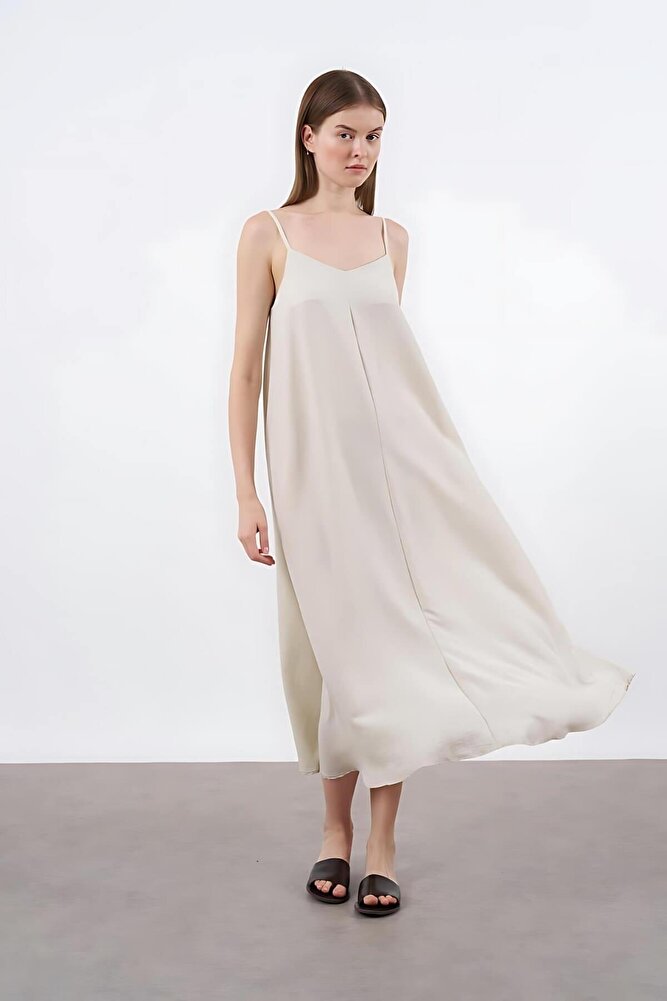 Kadın İp Askılı Uzun Elbise