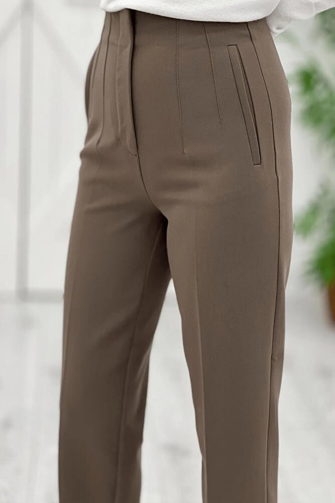 Kadın Model Yüksek Bel Kumaş Koyu Kırmızı Pantolon