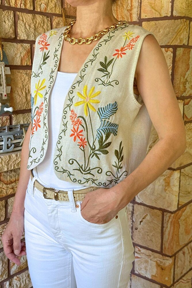 Kadın Çiçekli Nakışlı Yelek