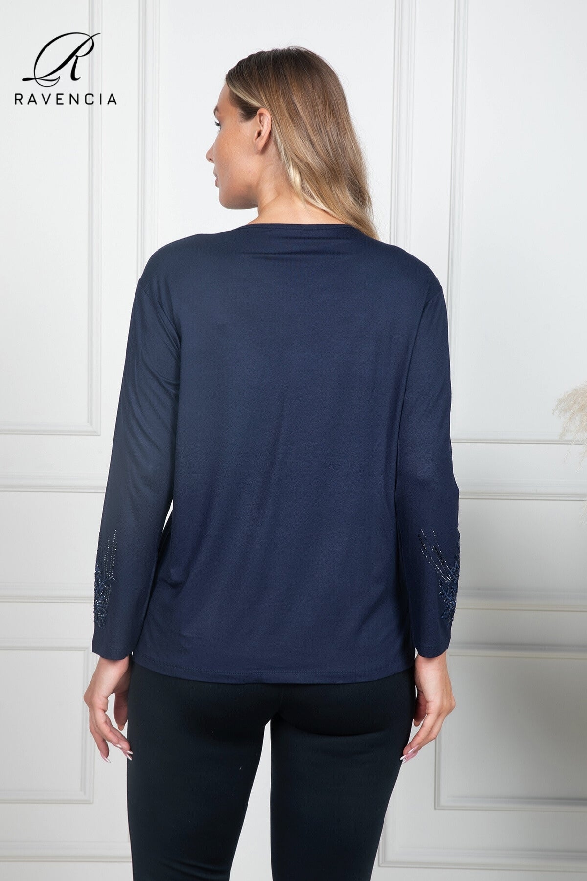 Kadın Orta Yaş Ve Üzeri Kaplama Çiçek Desenli Taşlı Işlemeli Likralı Anne Penye Bluz