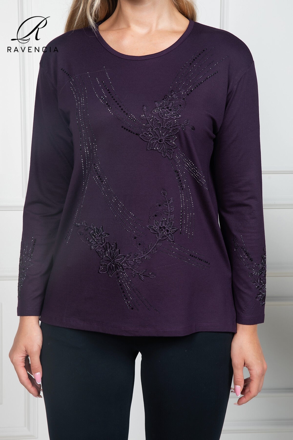 Kadın Orta Yaş Ve Üzeri Kaplama Çiçek Desenli Taşlı Işlemeli Likralı Anne Penye Bluz