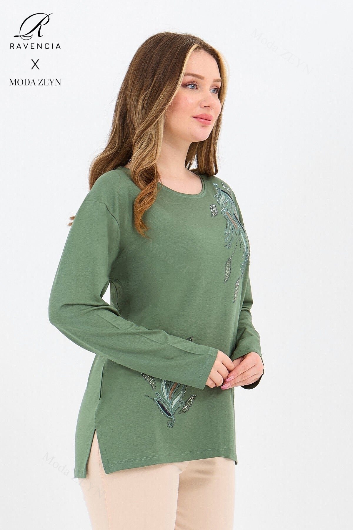 Kadın Orta Yaş Ve Üzeri Viskon Renkli Yaprak Desen Taşlı İşlemeli Likralı Anne Penye Bluz