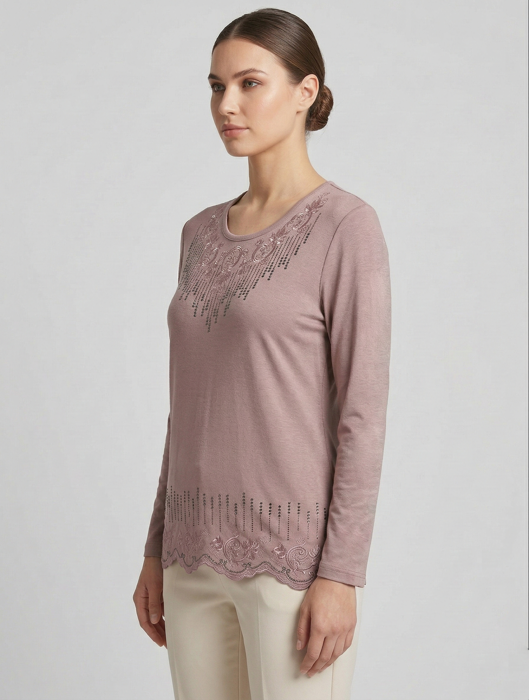 Kadın Damla Desen Taşlı İşlemeli Likralı Yırtmaçlı Viskon Anne Penye Bluz