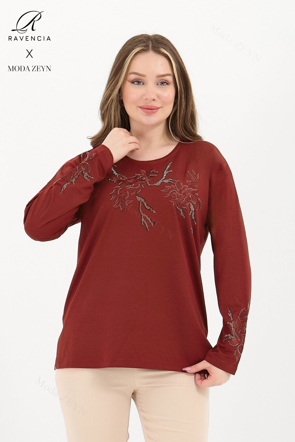 Kadın Orta Yaş Ve Üzeri Viskon Ağaç Desen Taşlı Işlemeli Likralı Anne Penye Bluz