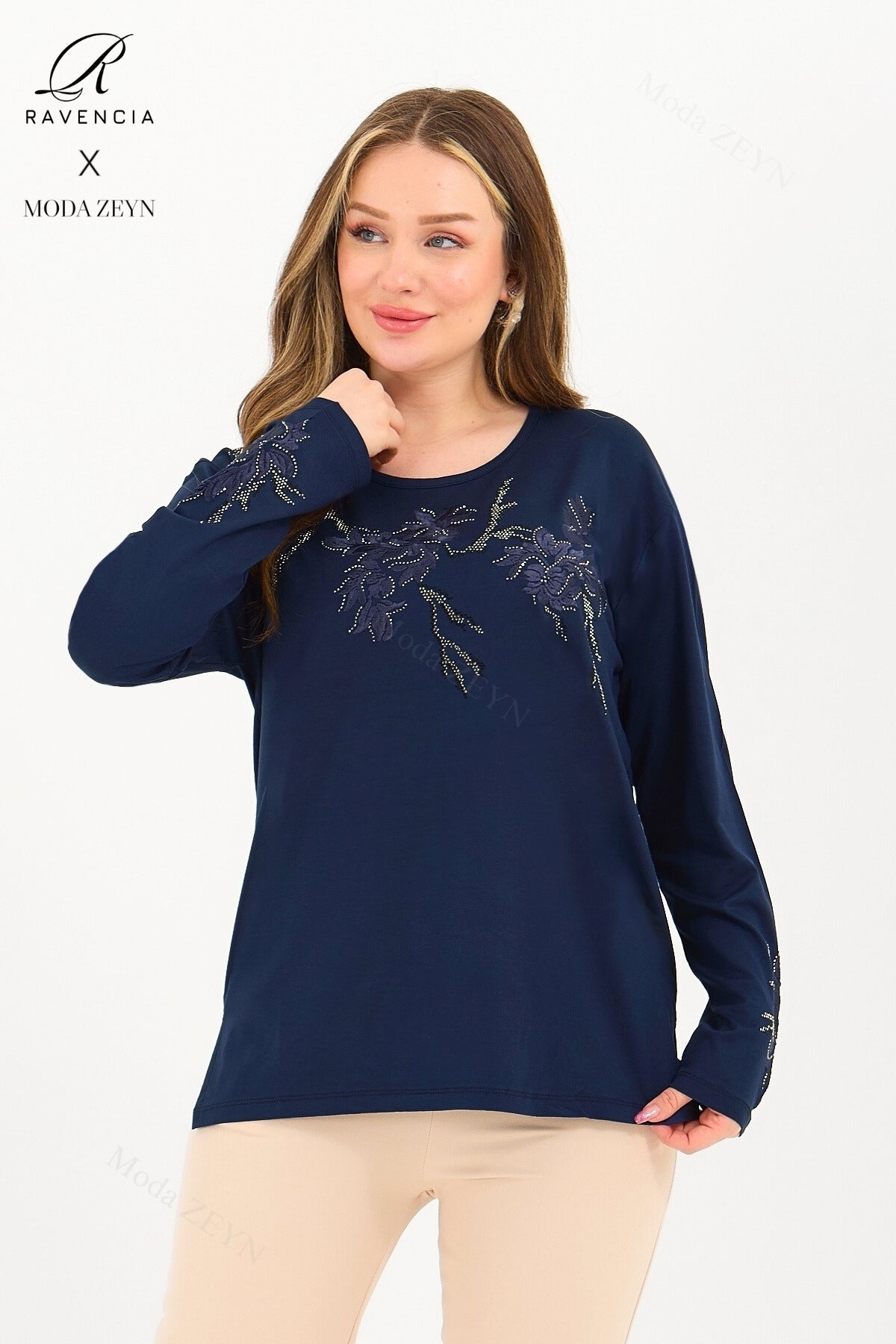 Kadın Orta Yaş Ve Üzeri Viskon Ağaç Desen Taşlı Işlemeli Likralı Anne Penye Bluz