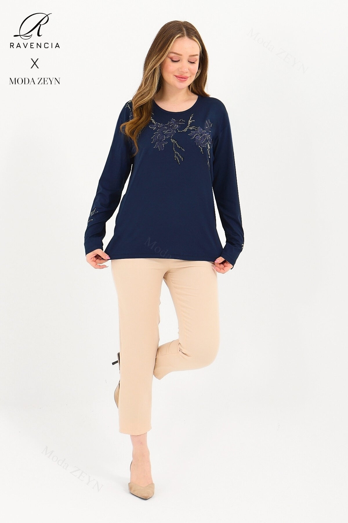 Kadın Viskon Ağaç Desen Taşlı Işlemeli Likralı Anne Penye Bluz