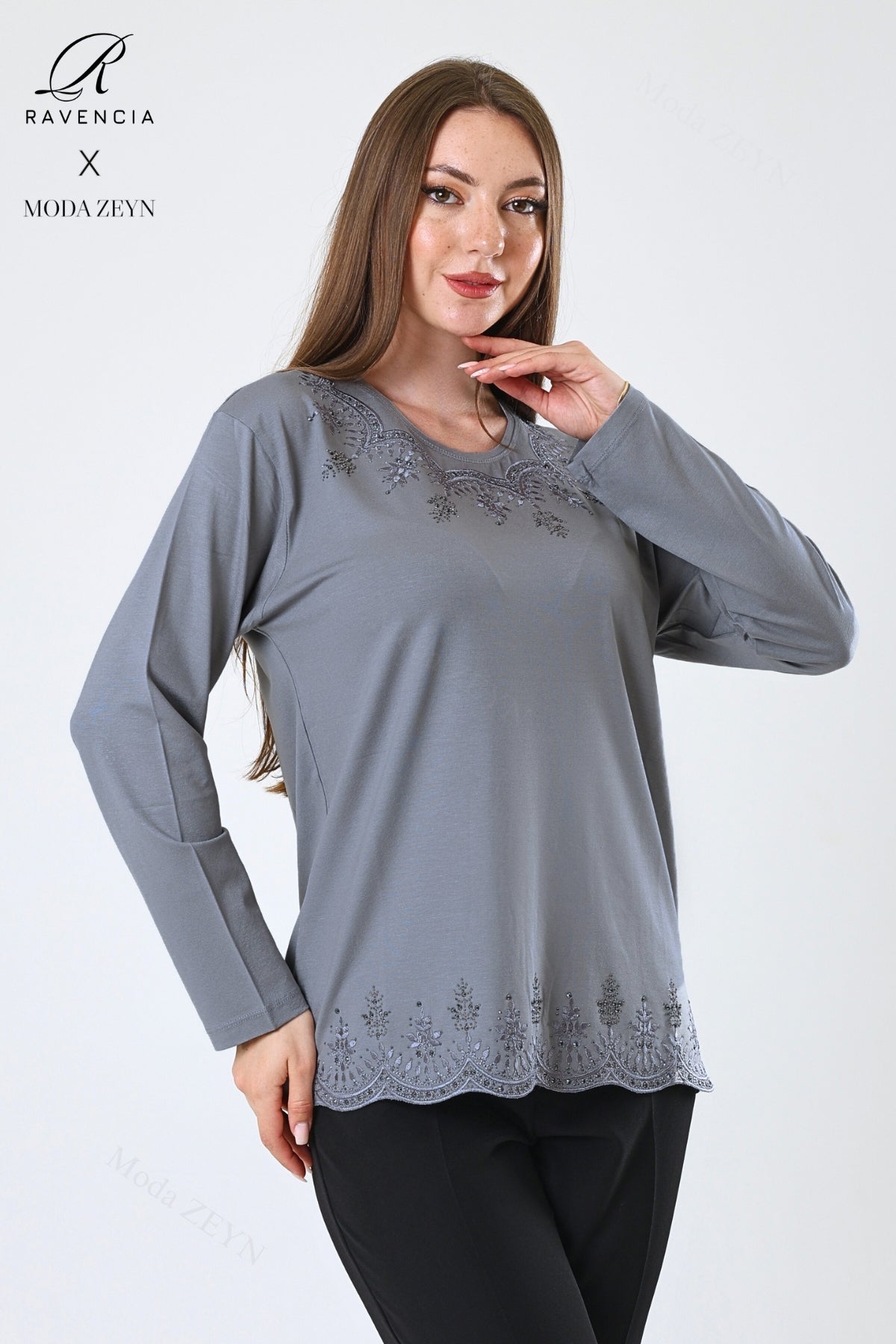 Kadın Yaprak Desenli Eteği Ve Yakası Taşlı Işlemeli Likralı Viskon Anne Penye Bluz