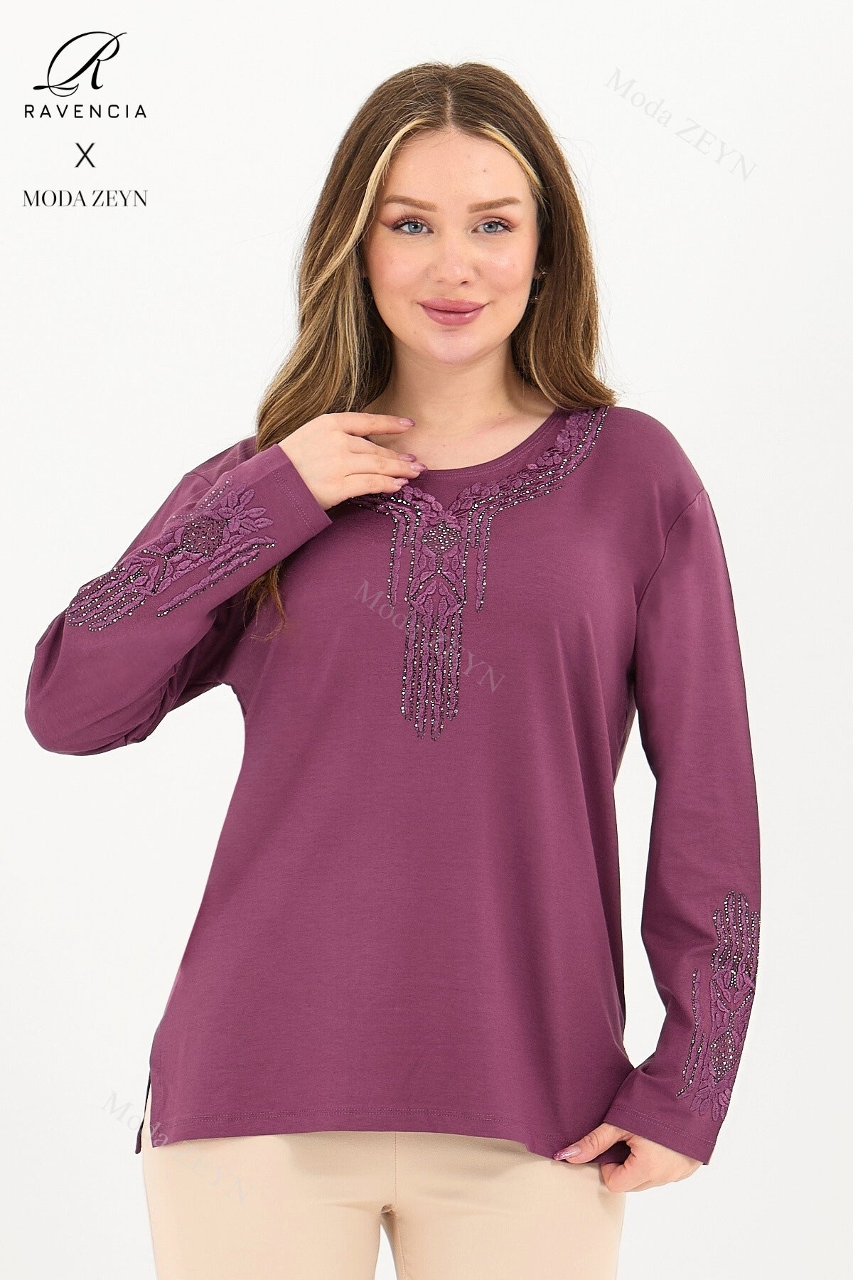 Kadın Orta Yaş Ve Üzeri Viskon Madolyon Desen Taşlı Işlemeli Likralı Anne Penye Bluz