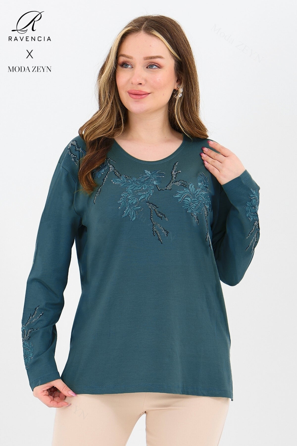 Kadın Viskon Ağaç Desen Taşlı Işlemeli Likralı Anne Penye Bluz