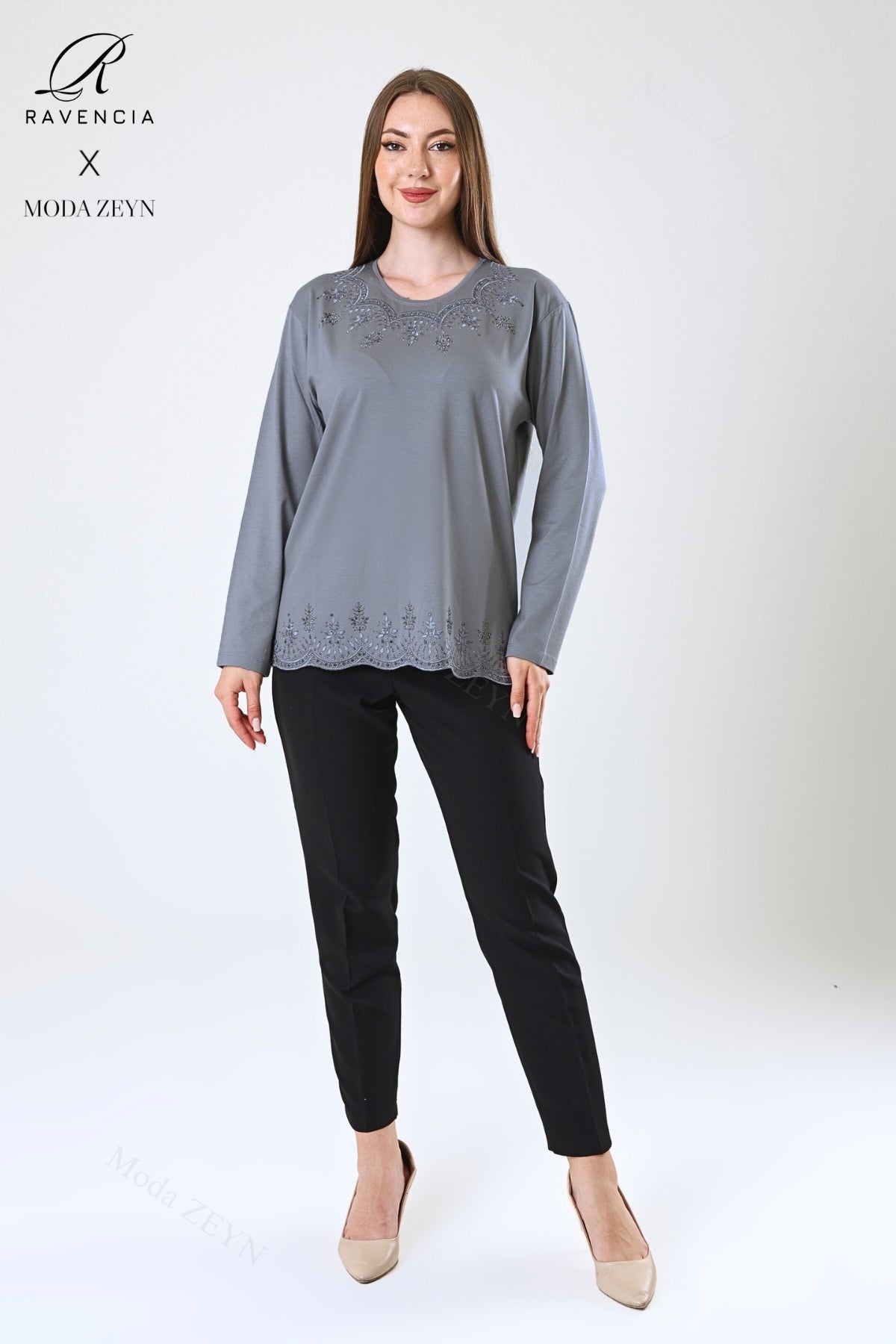 Kadın Yaprak Desenli Eteği Ve Yakası Taşlı Işlemeli Likralı Viskon Anne Penye Bluz