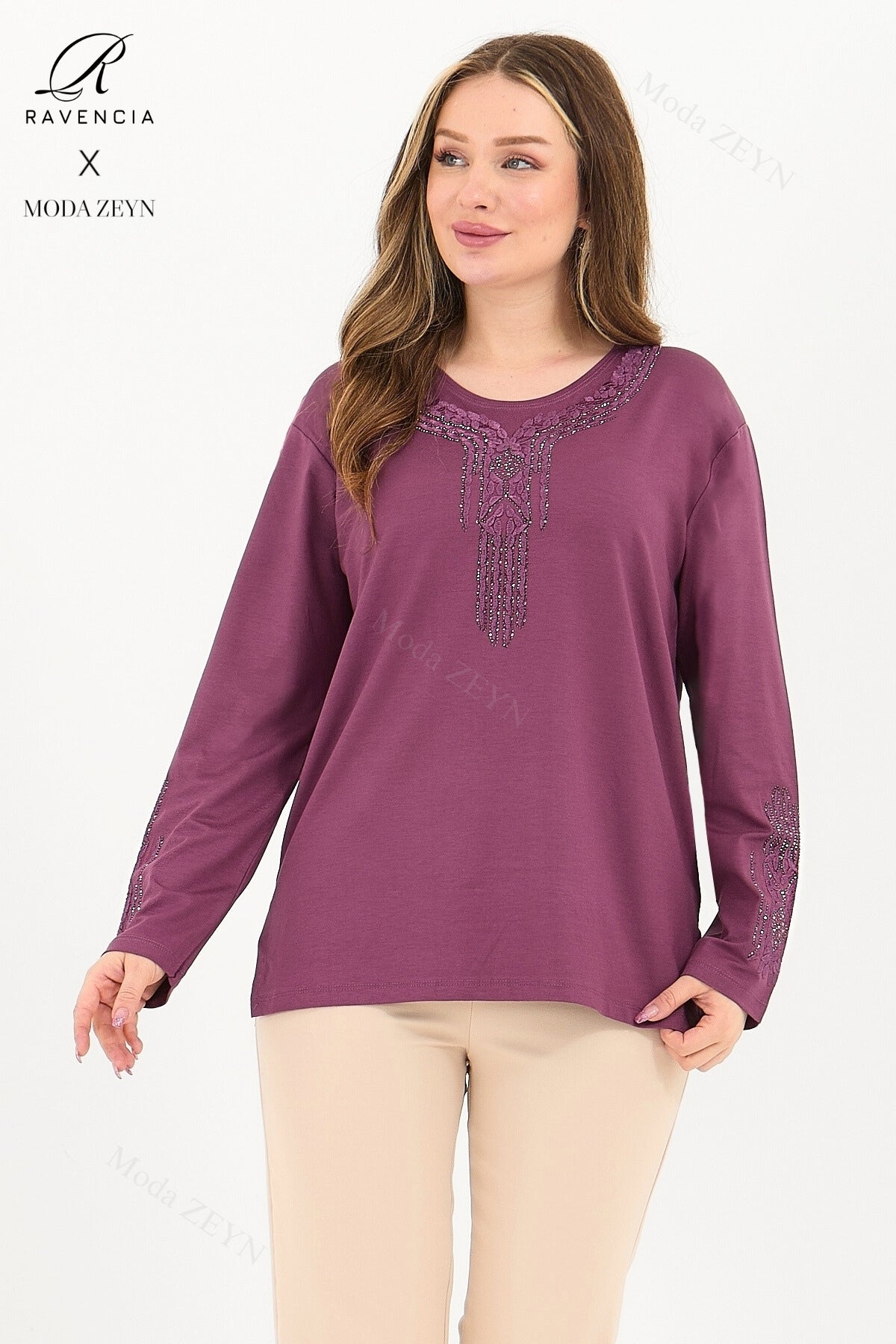 Kadın Orta Yaş Ve Üzeri Viskon Madolyon Desen Taşlı Işlemeli Likralı Anne Penye Bluz