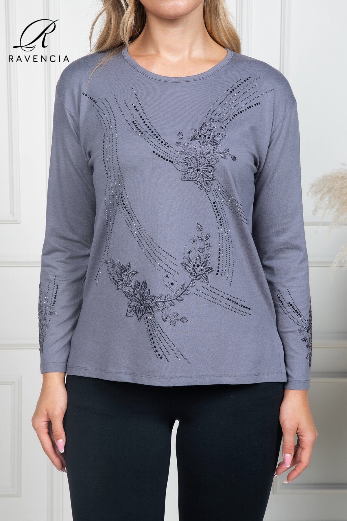 Kadın Orta Yaş Ve Üzeri Kaplama Çiçek Desenli Taşlı Işlemeli Likralı Anne Penye Bluz