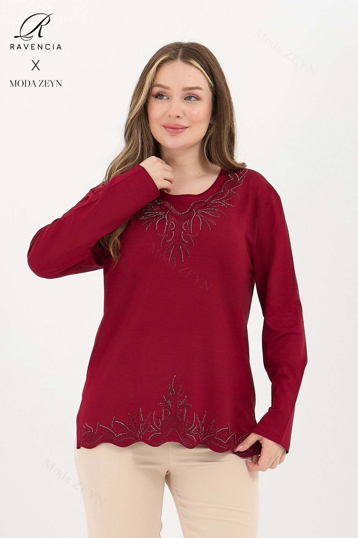 Kadın Orta Yaş Ve Üzeri Viskon Yaka Etek Taşlı Işlemeli Likralı Koyu Kahverengi Anne Penye Bluz