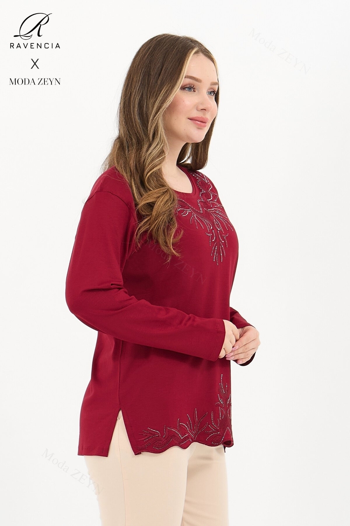 Kadın Orta Yaş Ve Üzeri Viskon Yaka Etek Taşlı Işlemeli Likralı Koyu Kahverengi Anne Penye Bluz