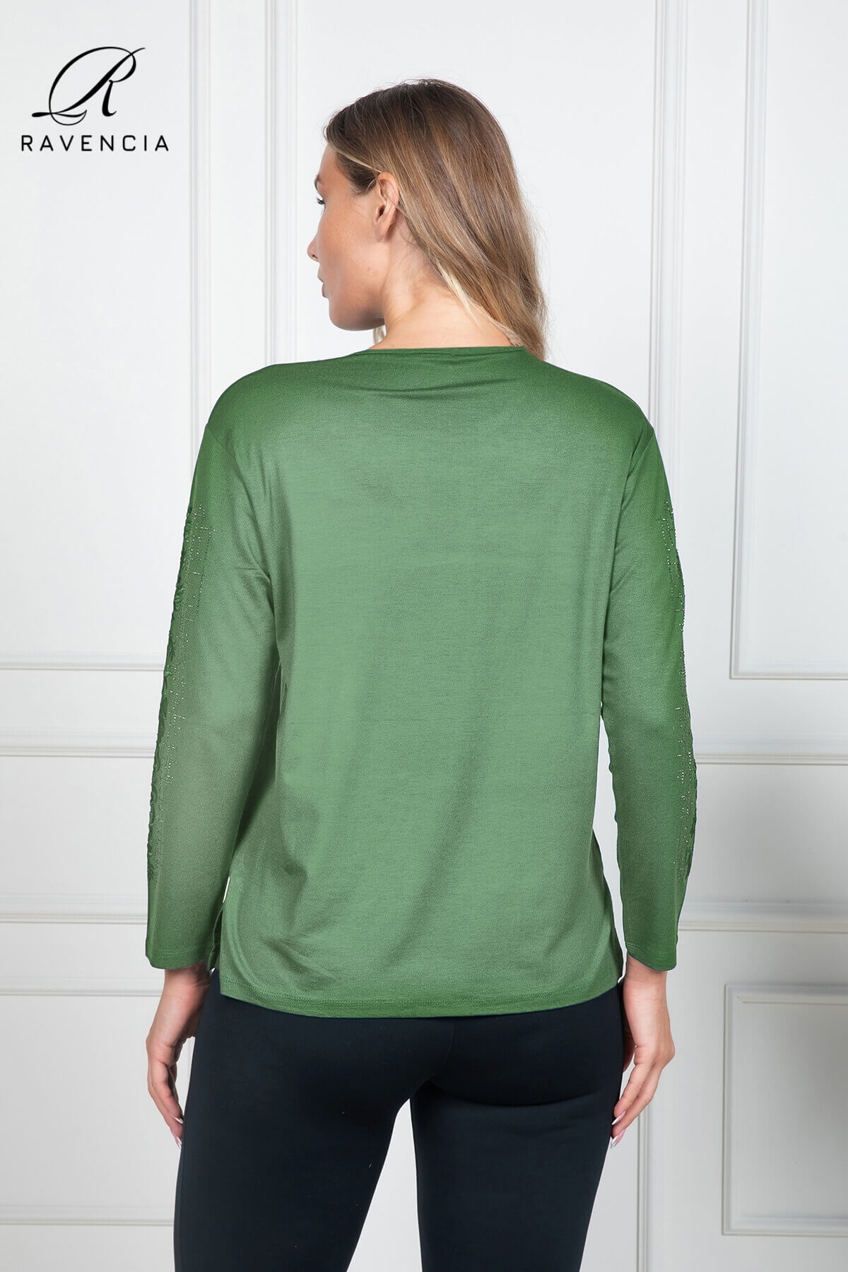 Kadın Orta Yaş Ve Üzeri Viskon Kumaş Çiçek Desenli Taşlı Işlemeli Likralı Bordo Anne Penye Bluz