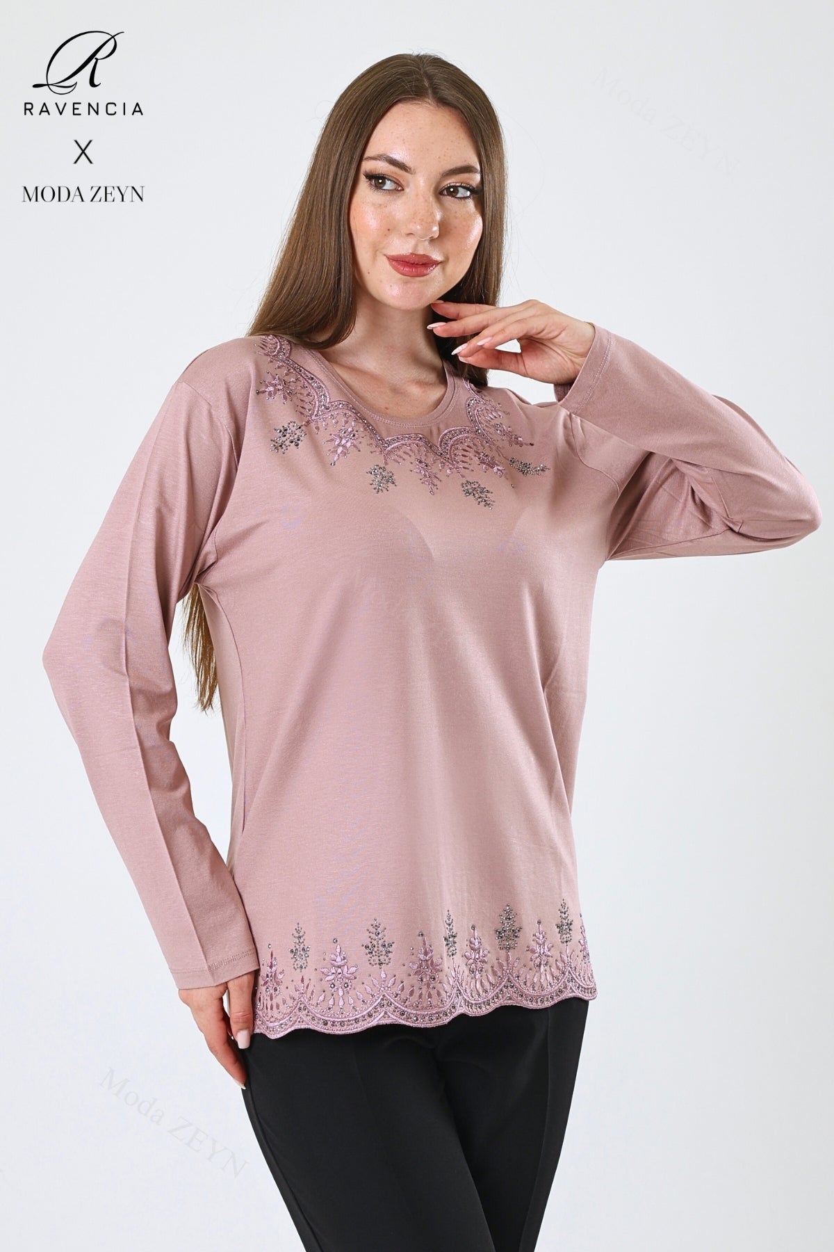 Kadın Yaprak Desenli Eteği Ve Yakası Taşlı Işlemeli Likralı Viskon Anne Penye Bluz