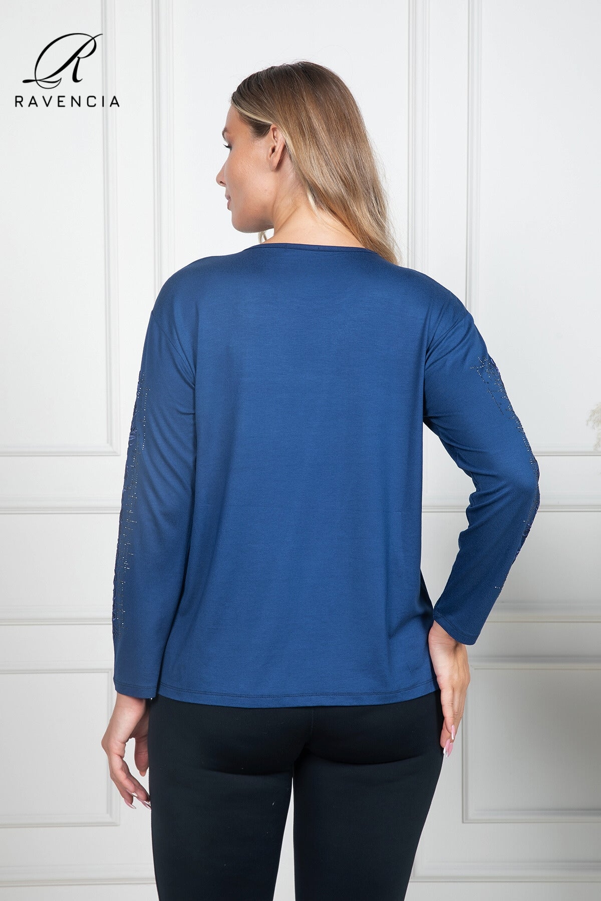 Kadın Orta Yaş Ve Üzeri Viskon Kumaş Çiçek Desenli Taşlı Işlemeli Likralı Bordo Anne Penye Bluz