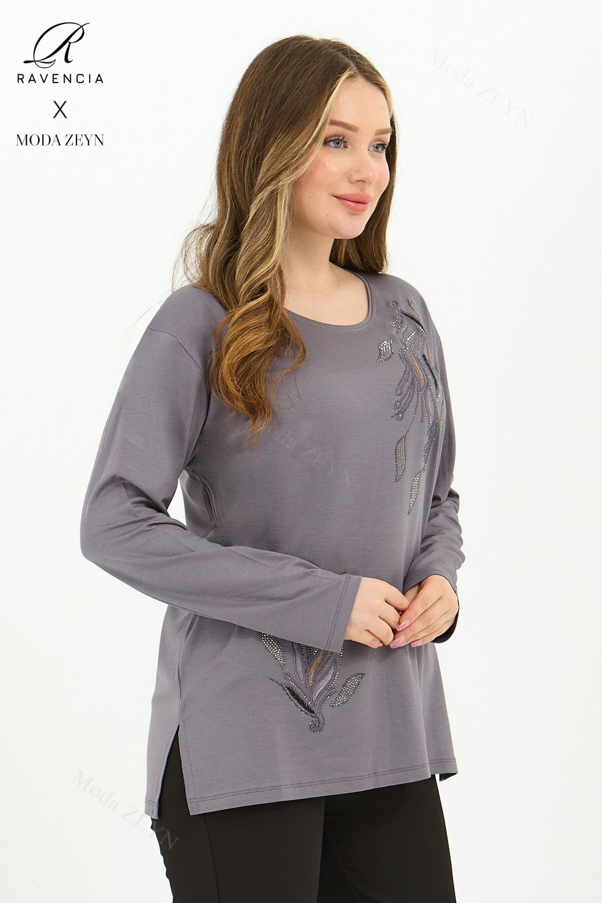 Kadın Viskon Renkli Yaprak Desen Taşlı İşlemeli Likralı Anne Penye Bluz