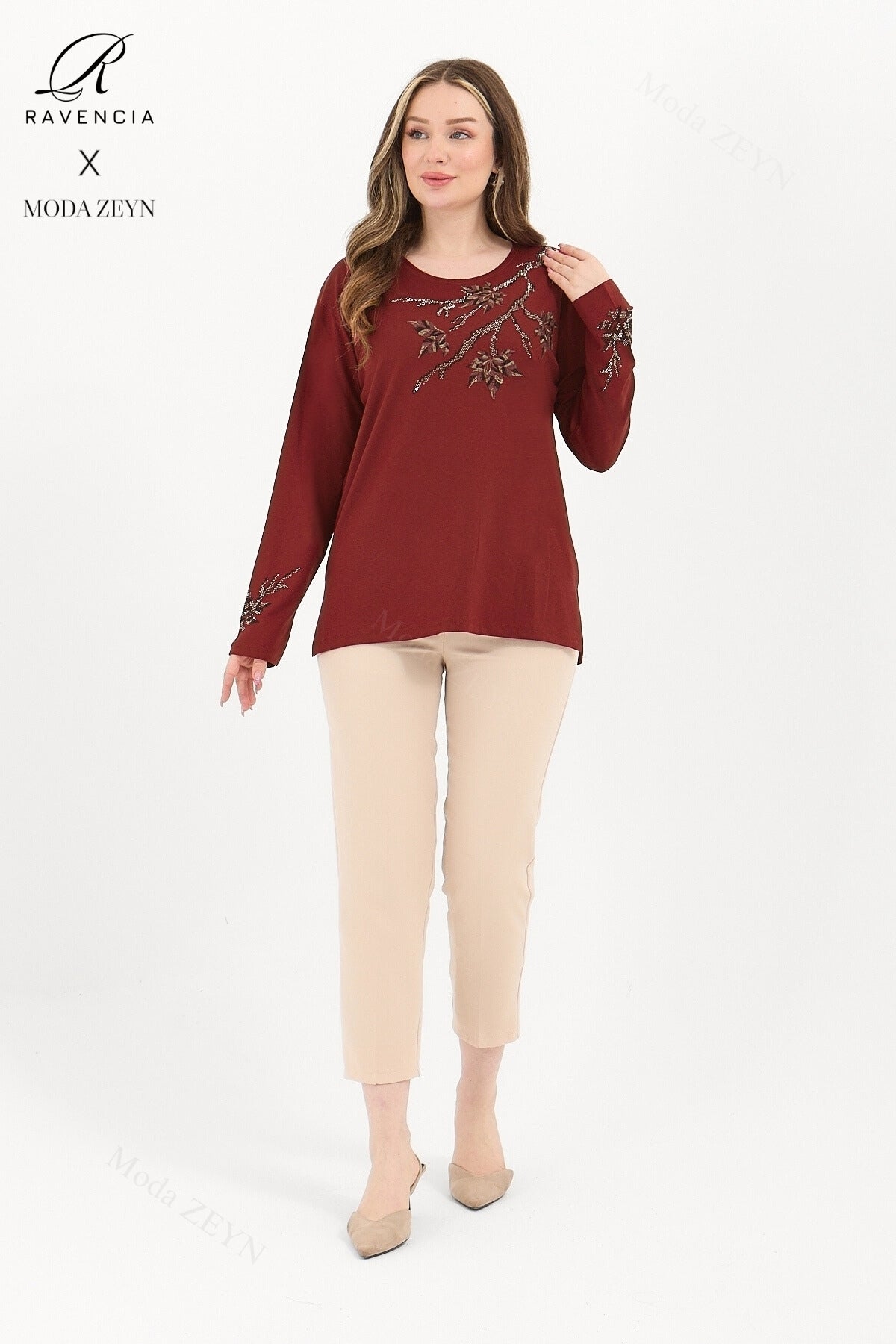 Kadın Viskon Renkli Yaprak Desenli Taşlı İşlemeli Likralı Anne Penye Bluz